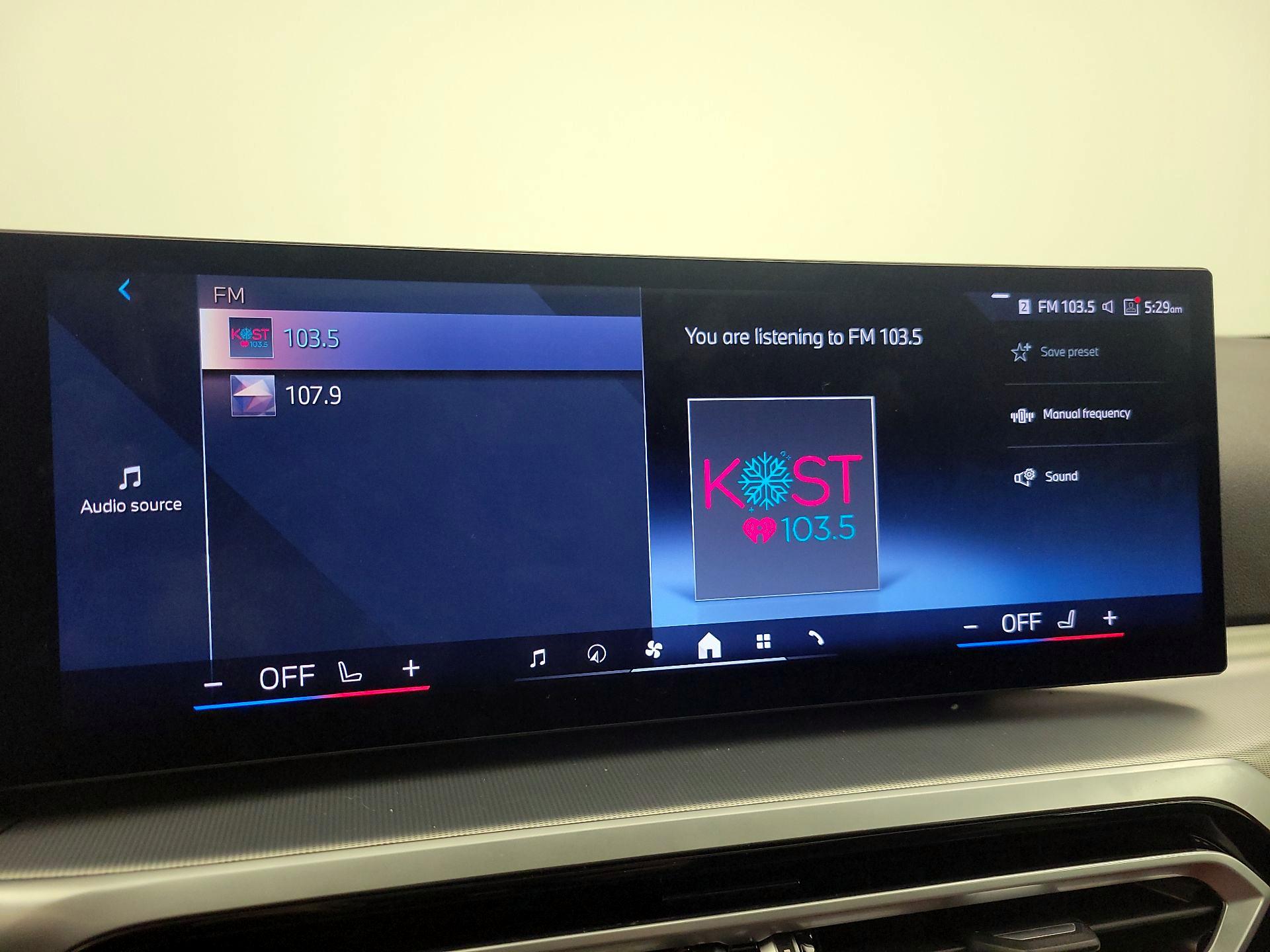 Thumbnail: 2024 BMW i4 - 16