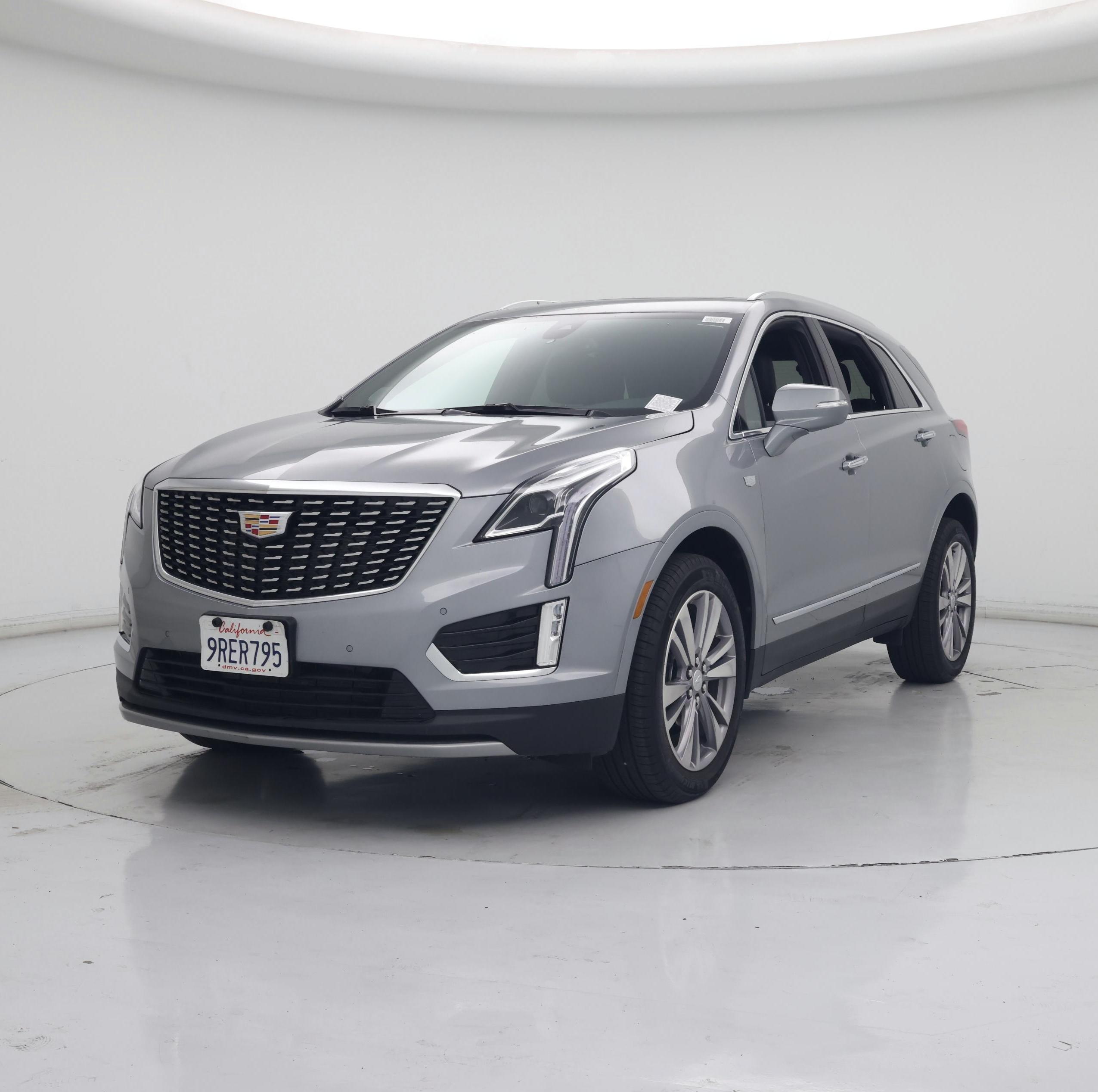 Thumbnail: 2025 Cadillac XT5 - 4