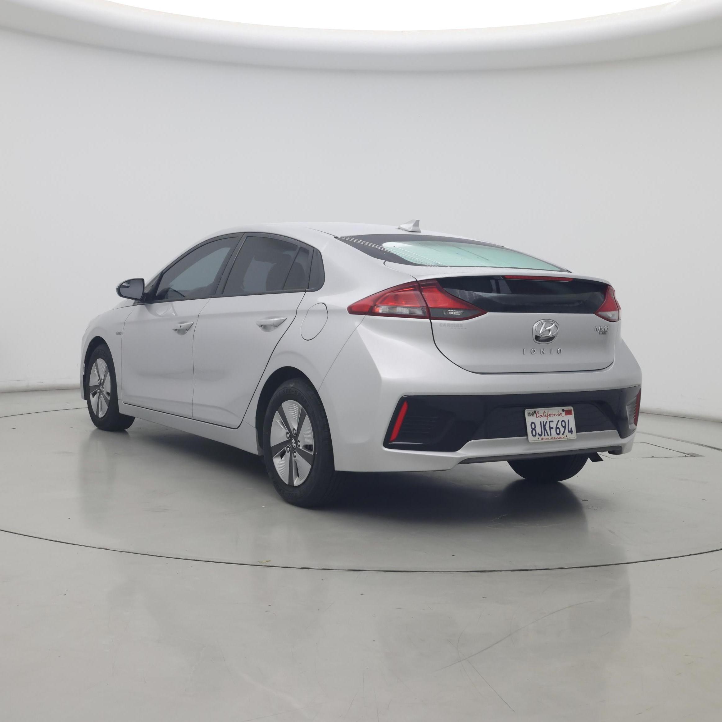 Thumbnail: 2019 Hyundai Ioniq - 2