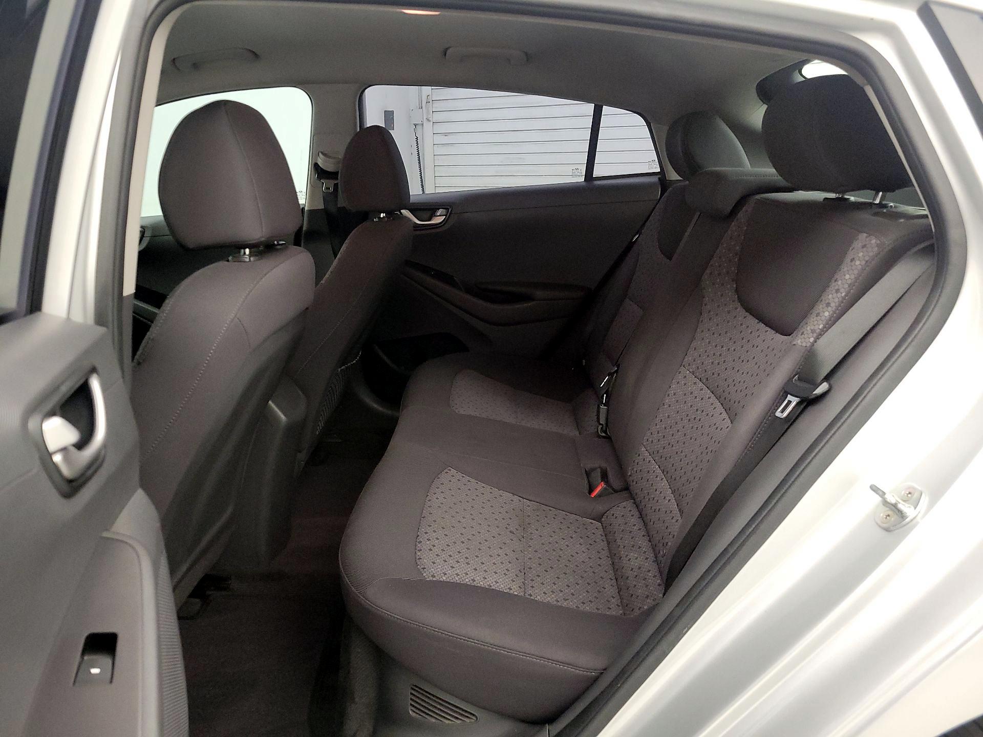 Thumbnail: 2019 Hyundai Ioniq - 19