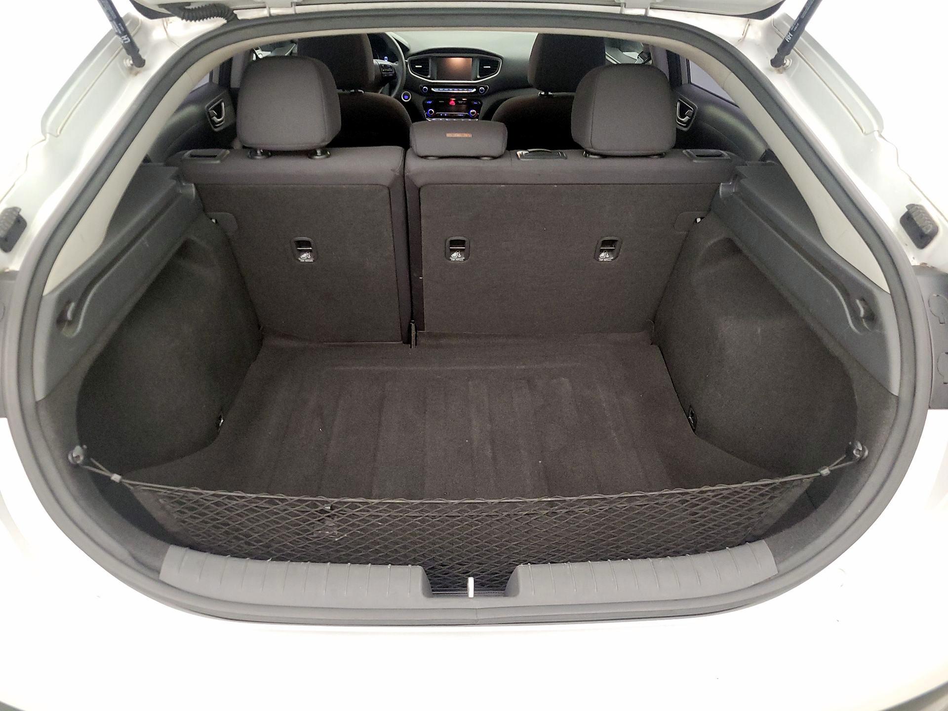 Thumbnail: 2019 Hyundai Ioniq - 20