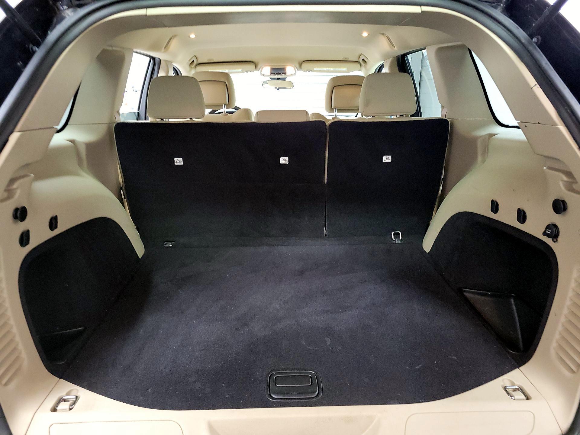 Thumbnail: 2018 Jeep Grand Cherokee - 18