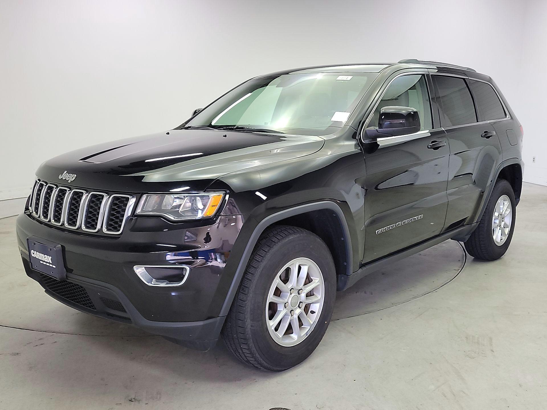 Thumbnail: 2018 Jeep Grand Cherokee - 3