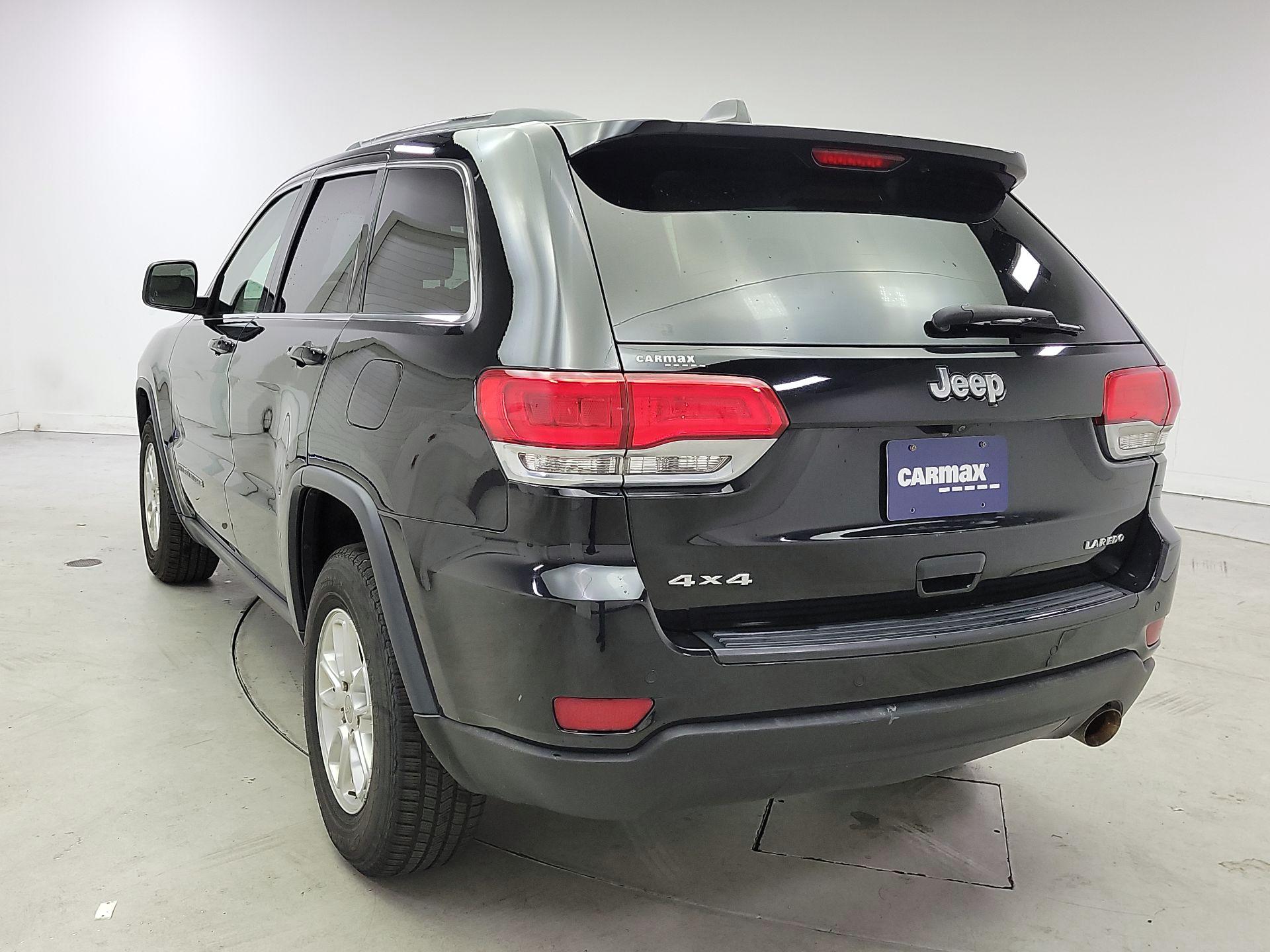 Thumbnail: 2018 Jeep Grand Cherokee - 7