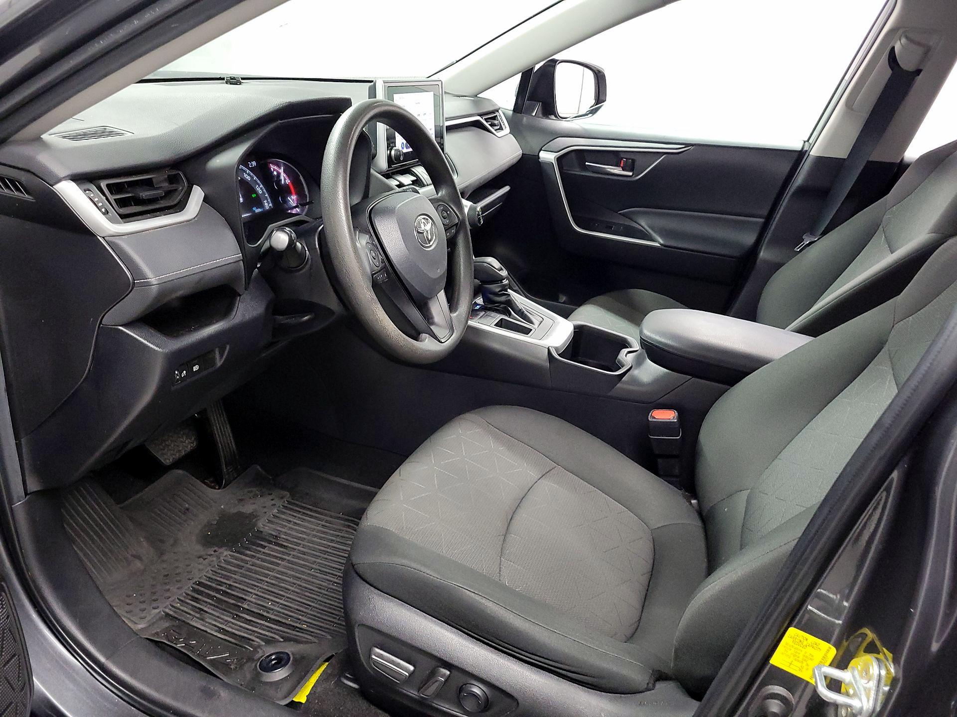 Thumbnail: 2023 Toyota RAV4 - 9