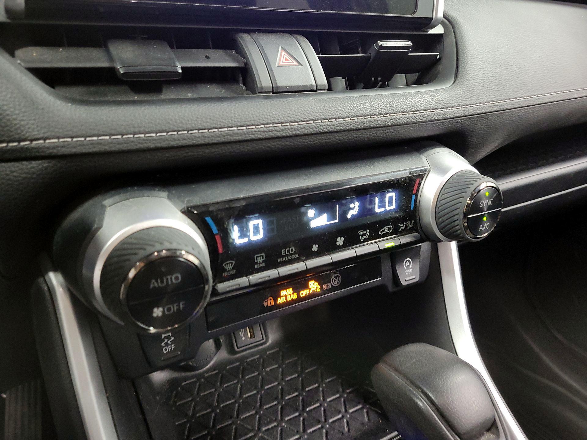 Thumbnail: 2023 Toyota RAV4 - 13