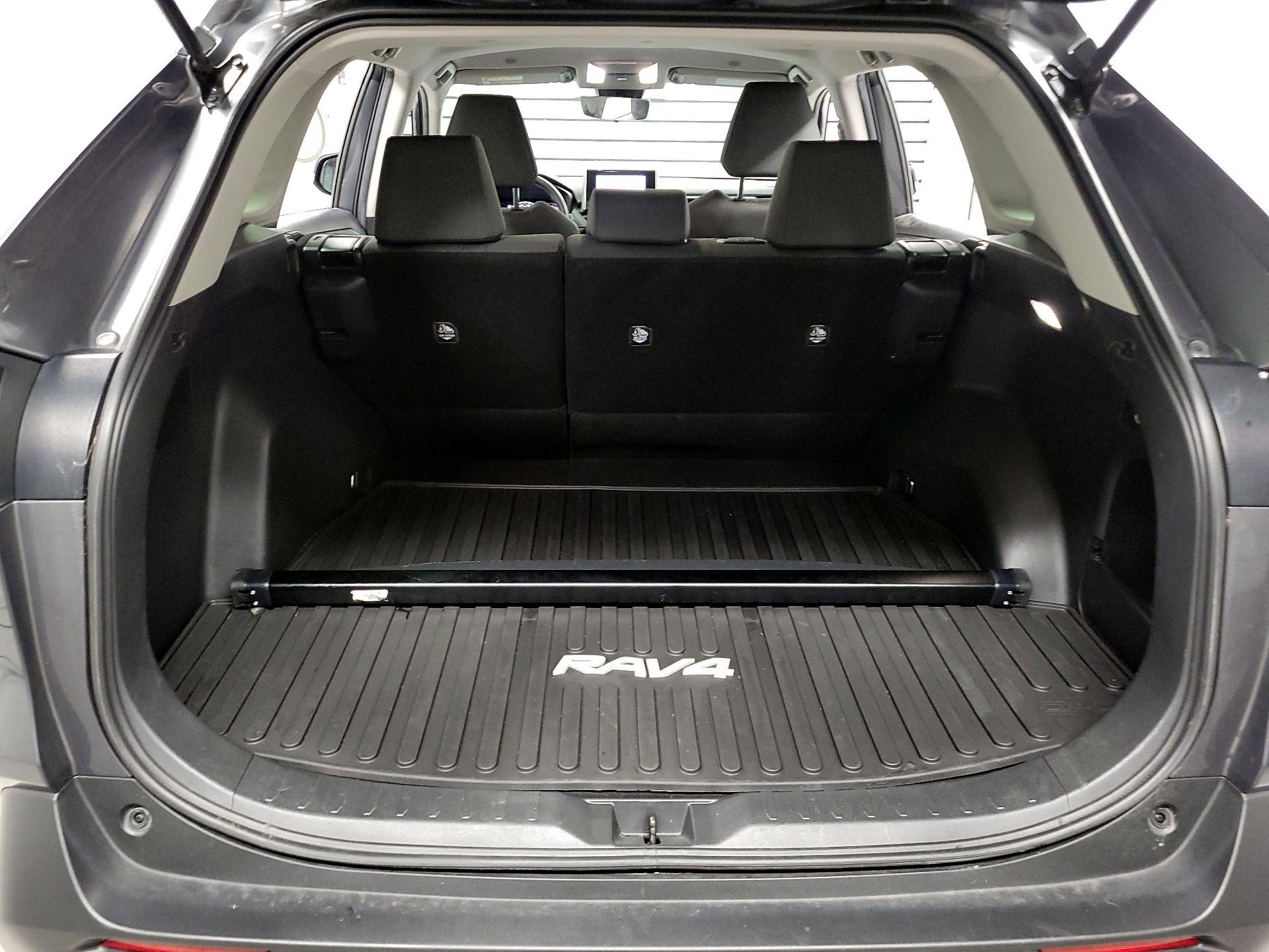 Thumbnail: 2023 Toyota RAV4 - 16