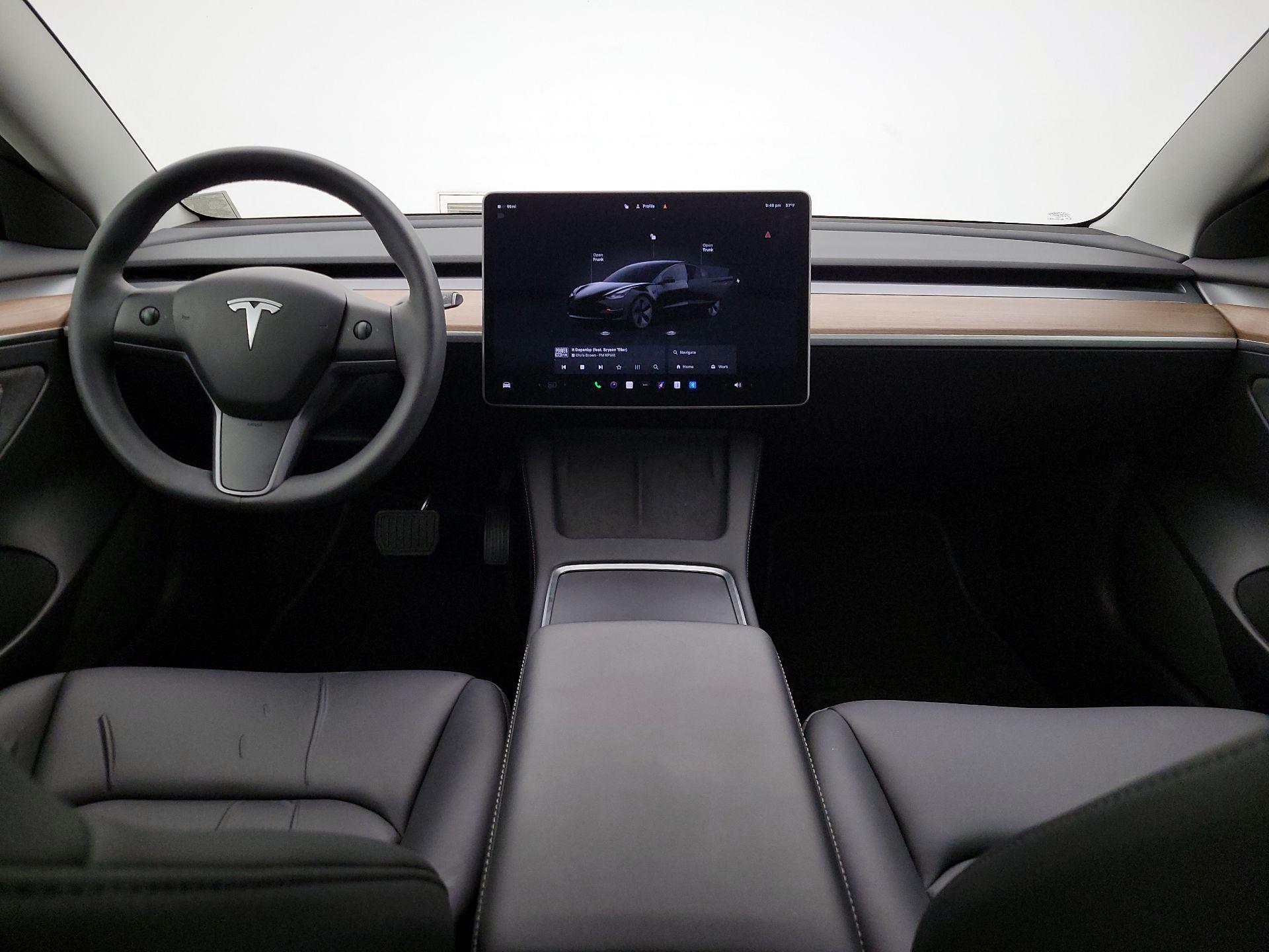 Thumbnail: 2023 Tesla Model 3 - 9