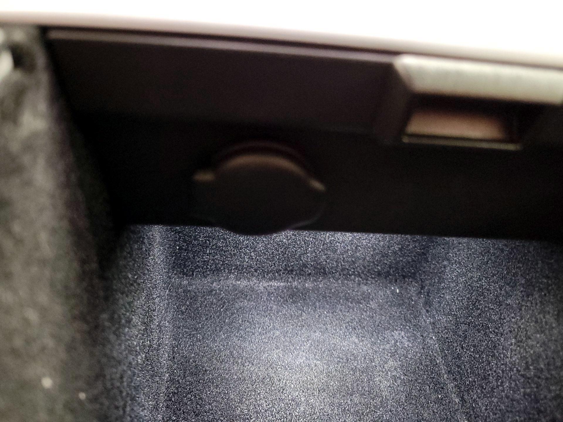 Thumbnail: 2023 Tesla Model 3 - 18