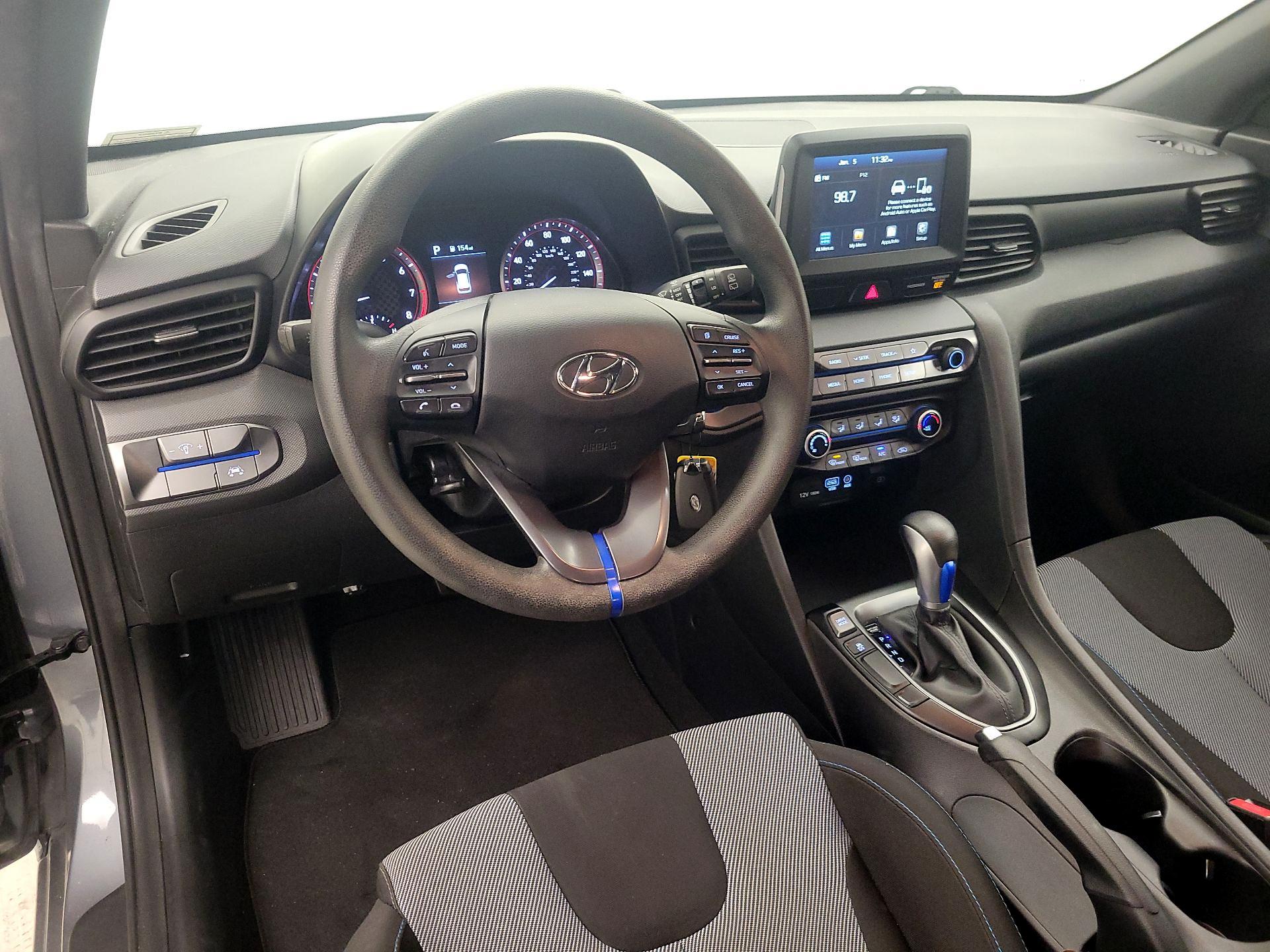 Thumbnail: 2020 Hyundai Veloster - 11