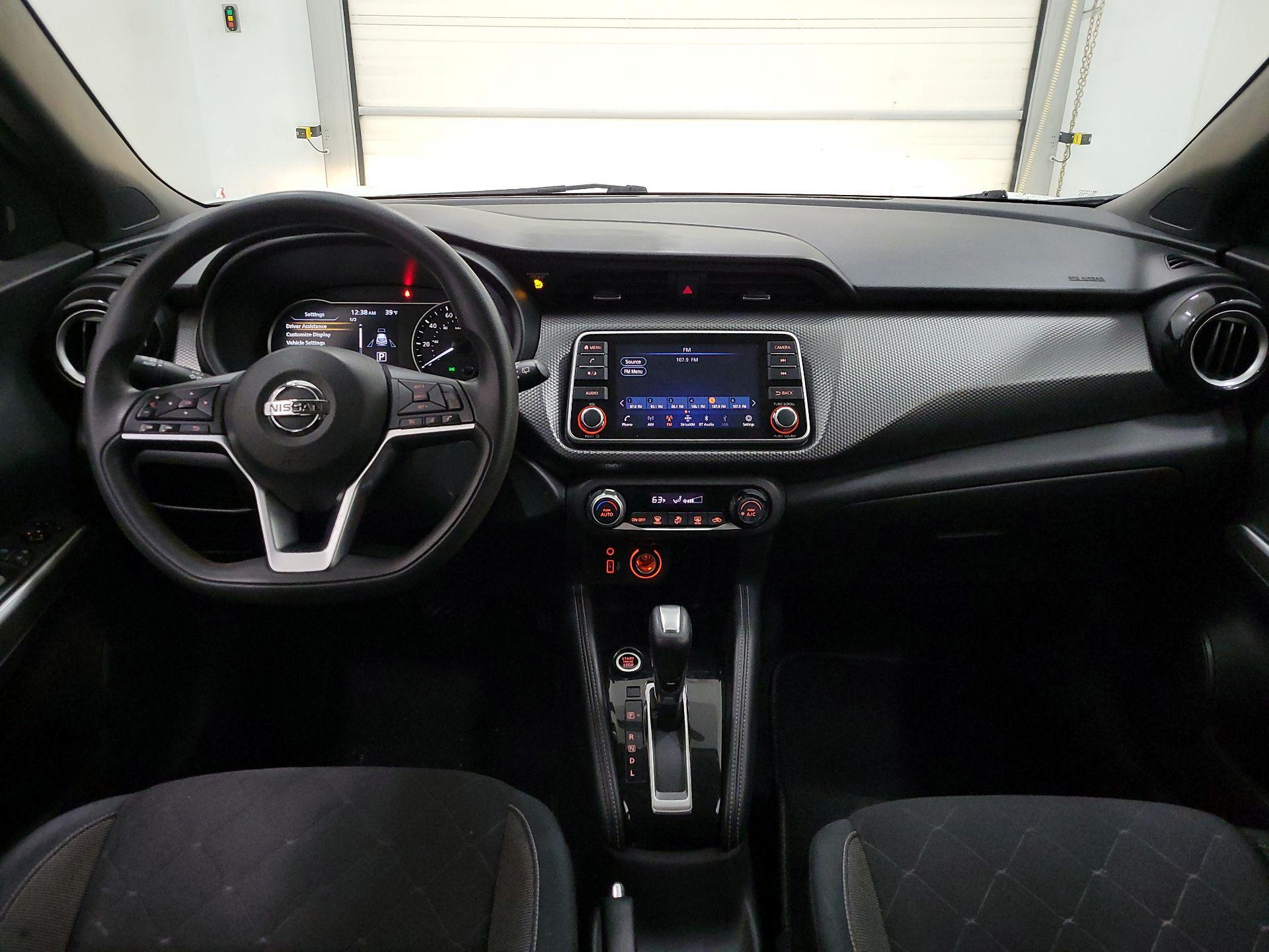 Thumbnail: 2019 Nissan Kicks - 9