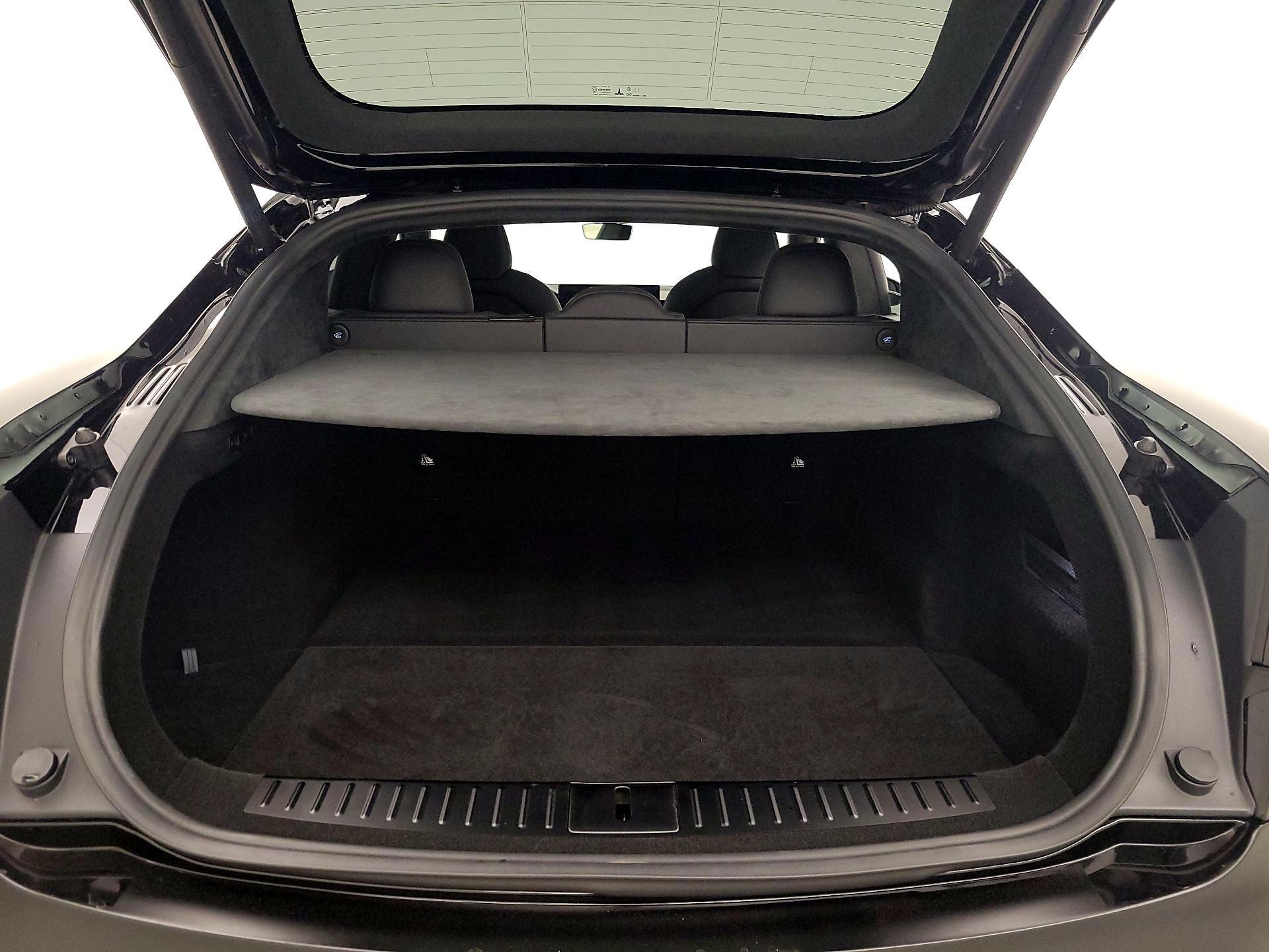 Thumbnail: 2023 Tesla Model S - 19