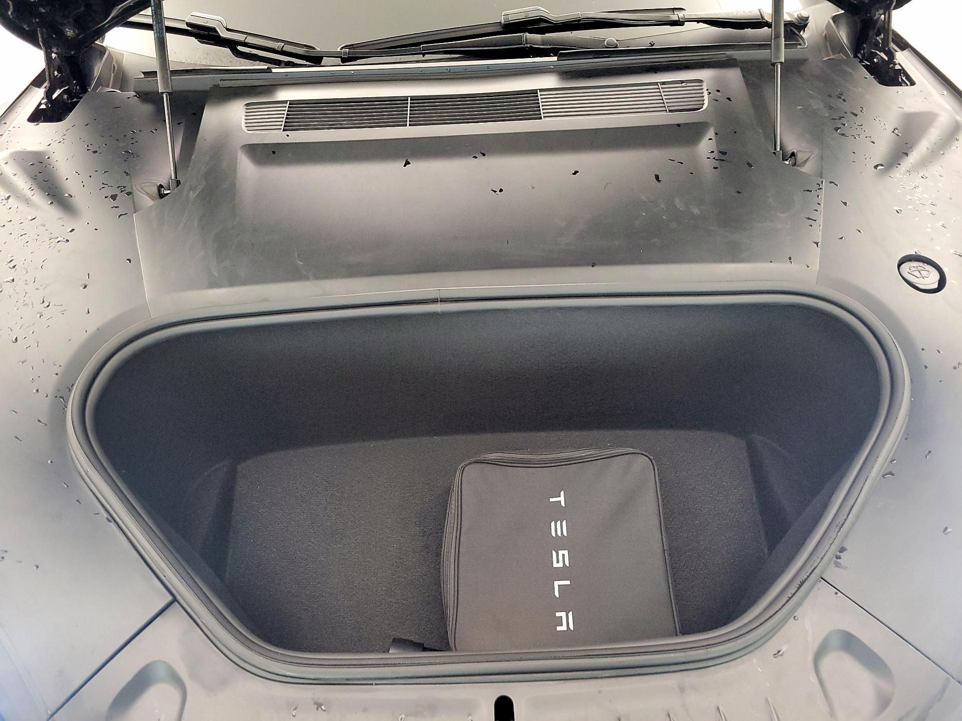 Thumbnail: 2023 Tesla Model S - 20