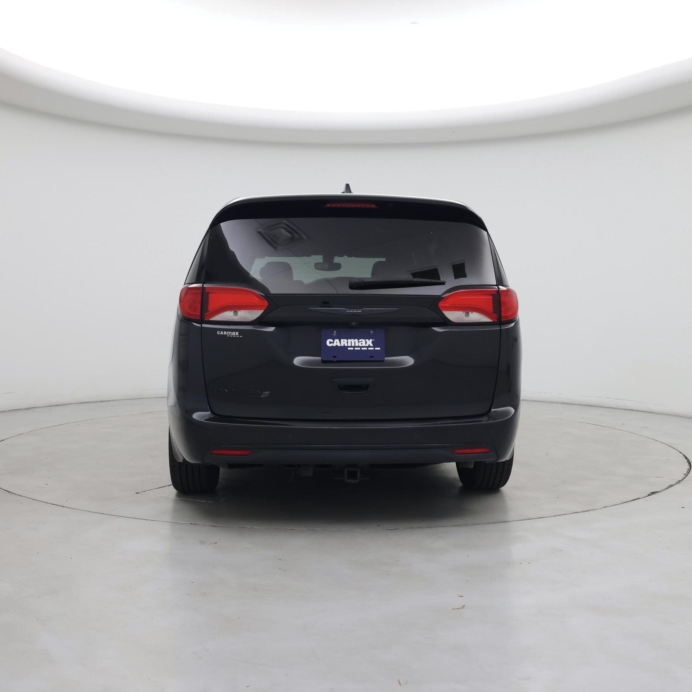 Thumbnail: 2020 Chrysler Pacifica - 6