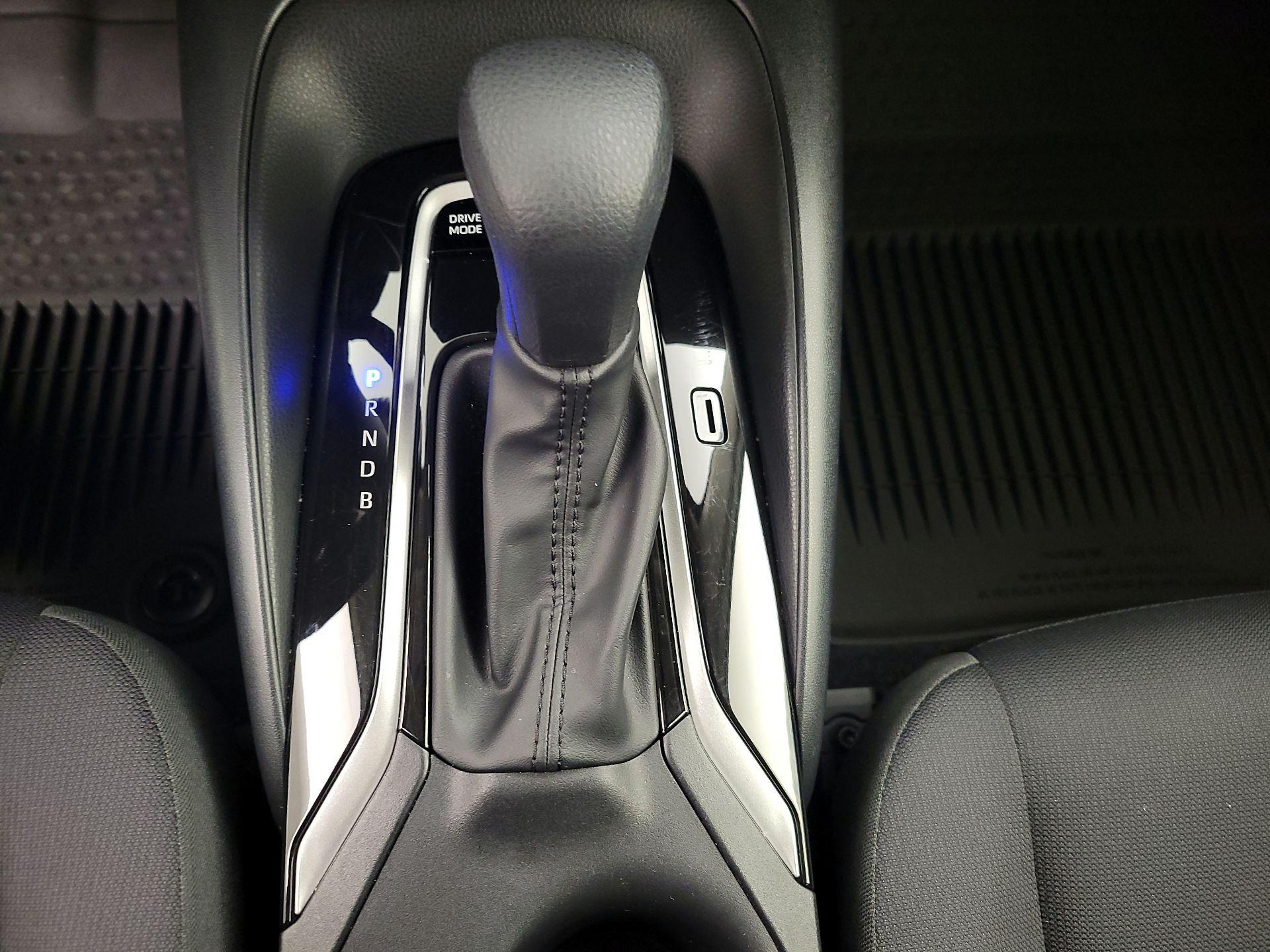 Thumbnail: 2025 Toyota Corolla - 17