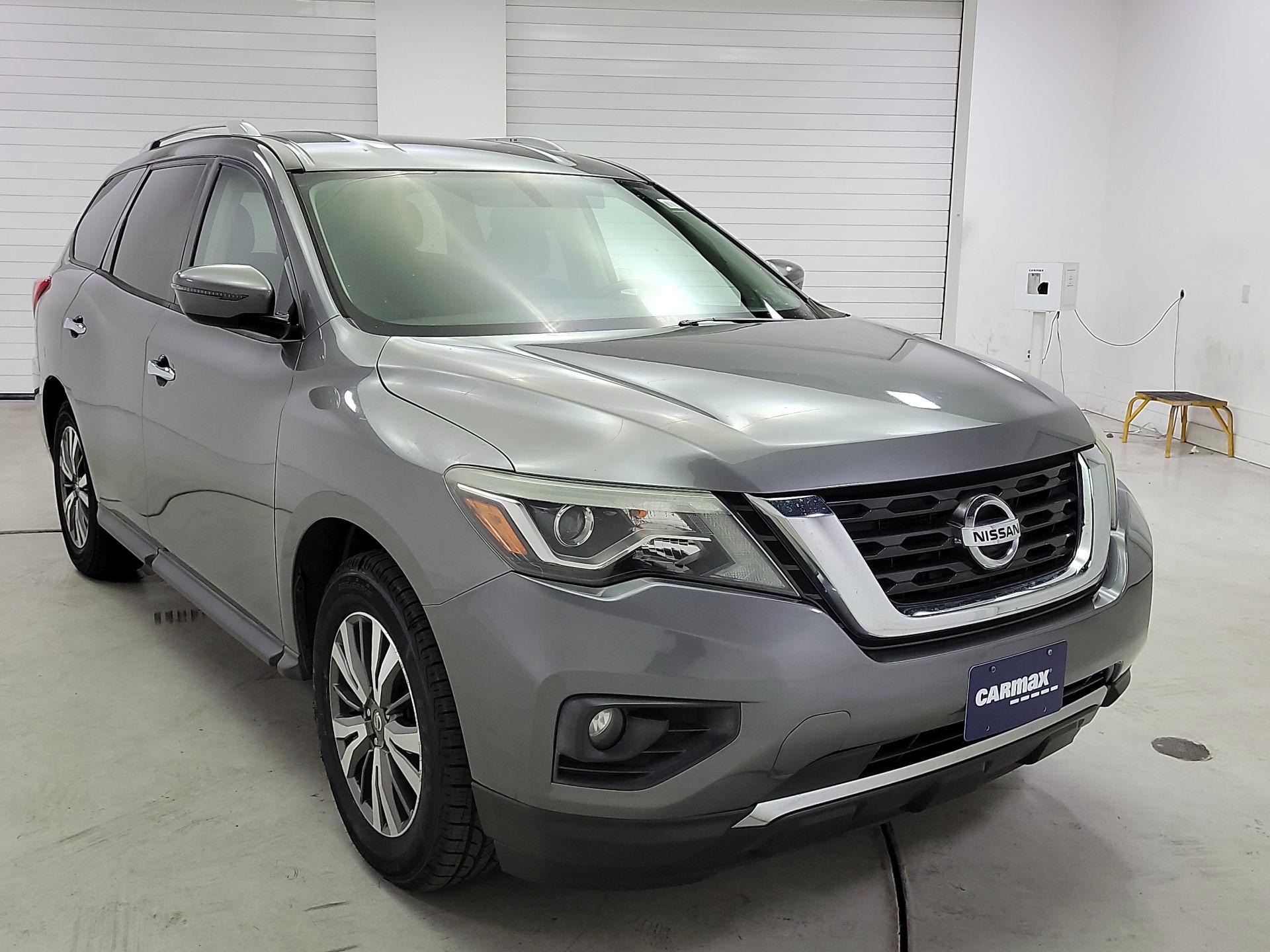 Thumbnail: 2018 Nissan Pathfinder - 1