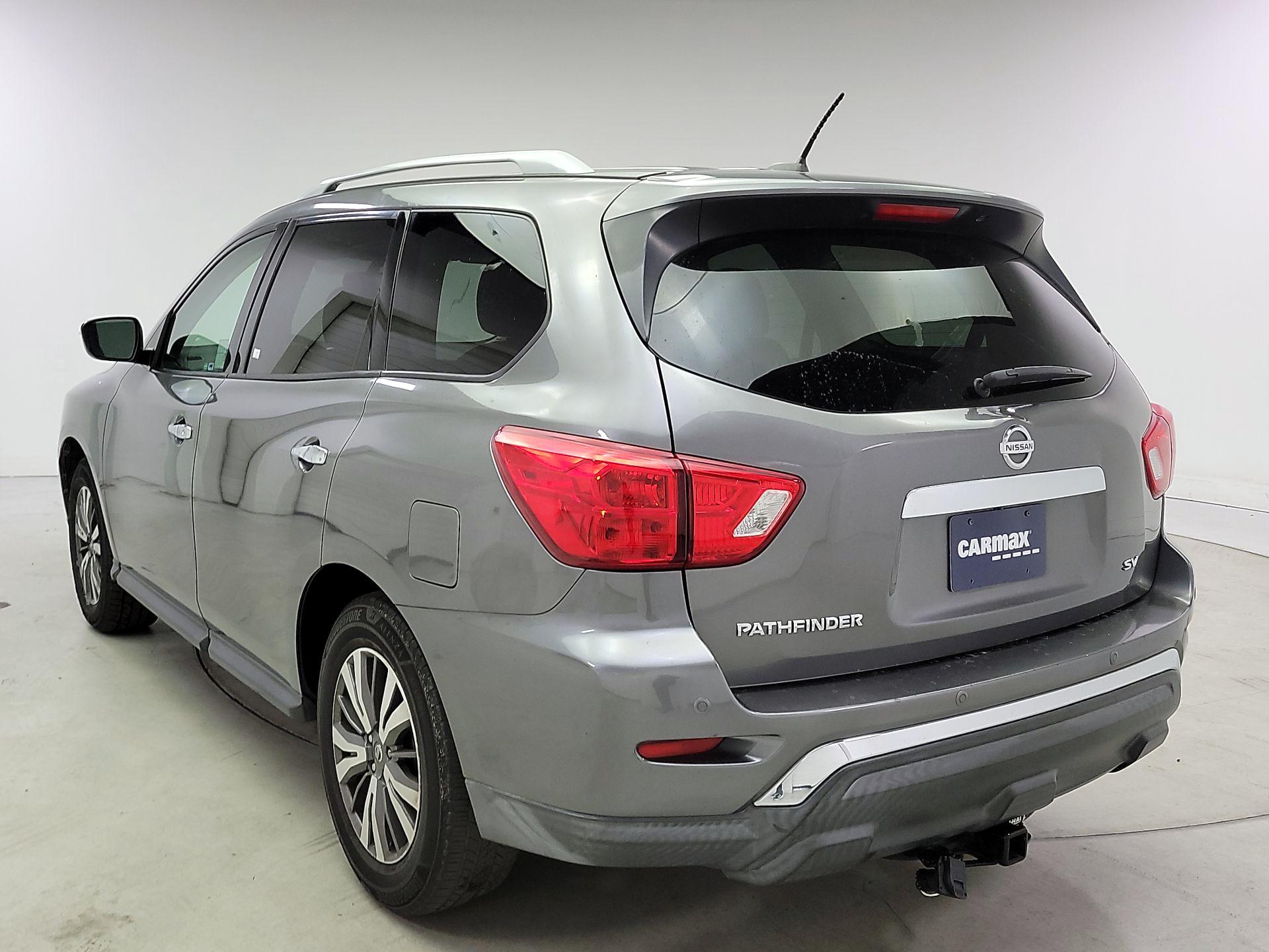 Thumbnail: 2018 Nissan Pathfinder - 7