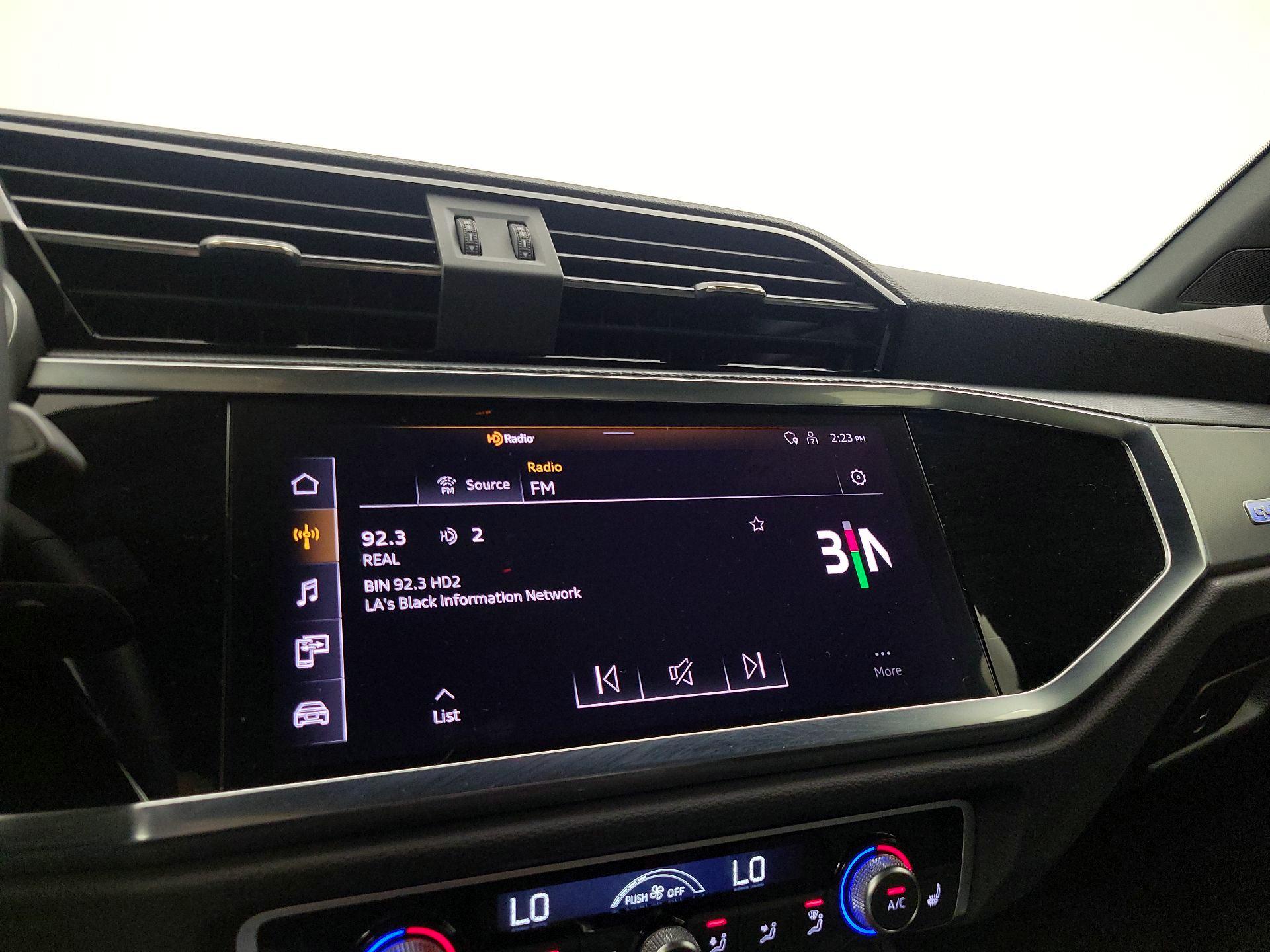 Thumbnail: 2023 Audi Q3 - 15