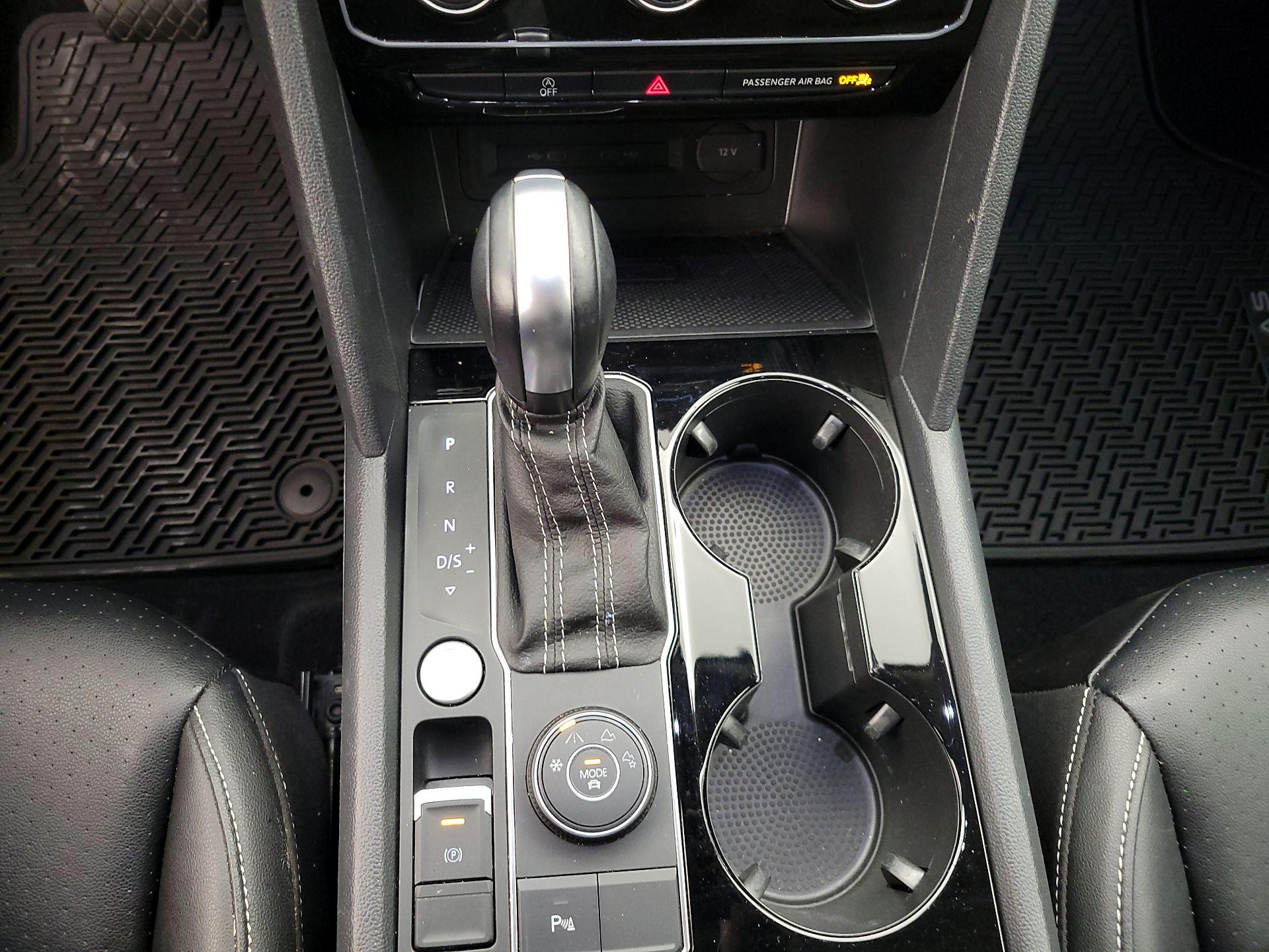 Thumbnail: 2023 Volkswagen Atlas - 18