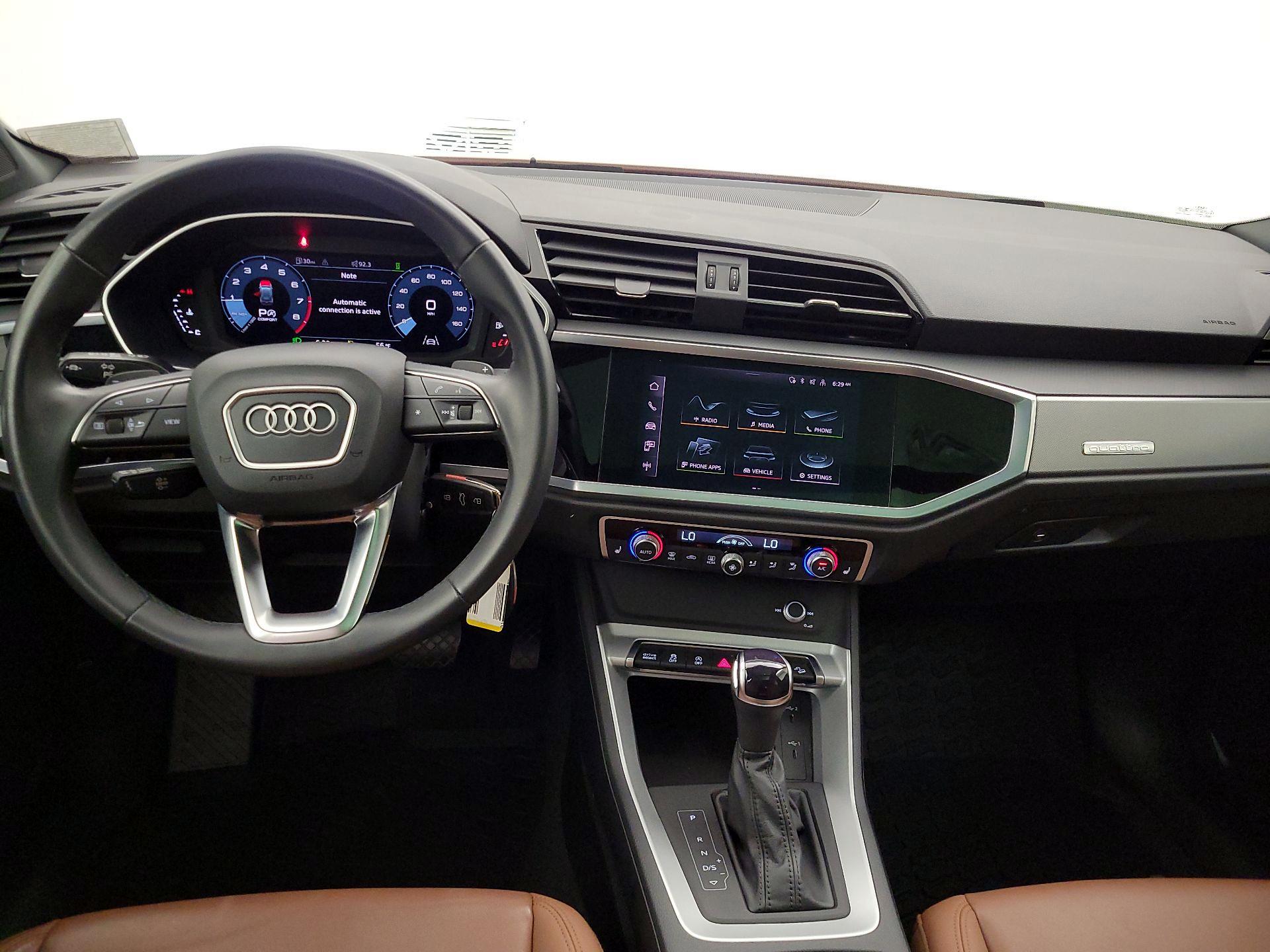 Thumbnail: 2022 Audi Q3 - 10