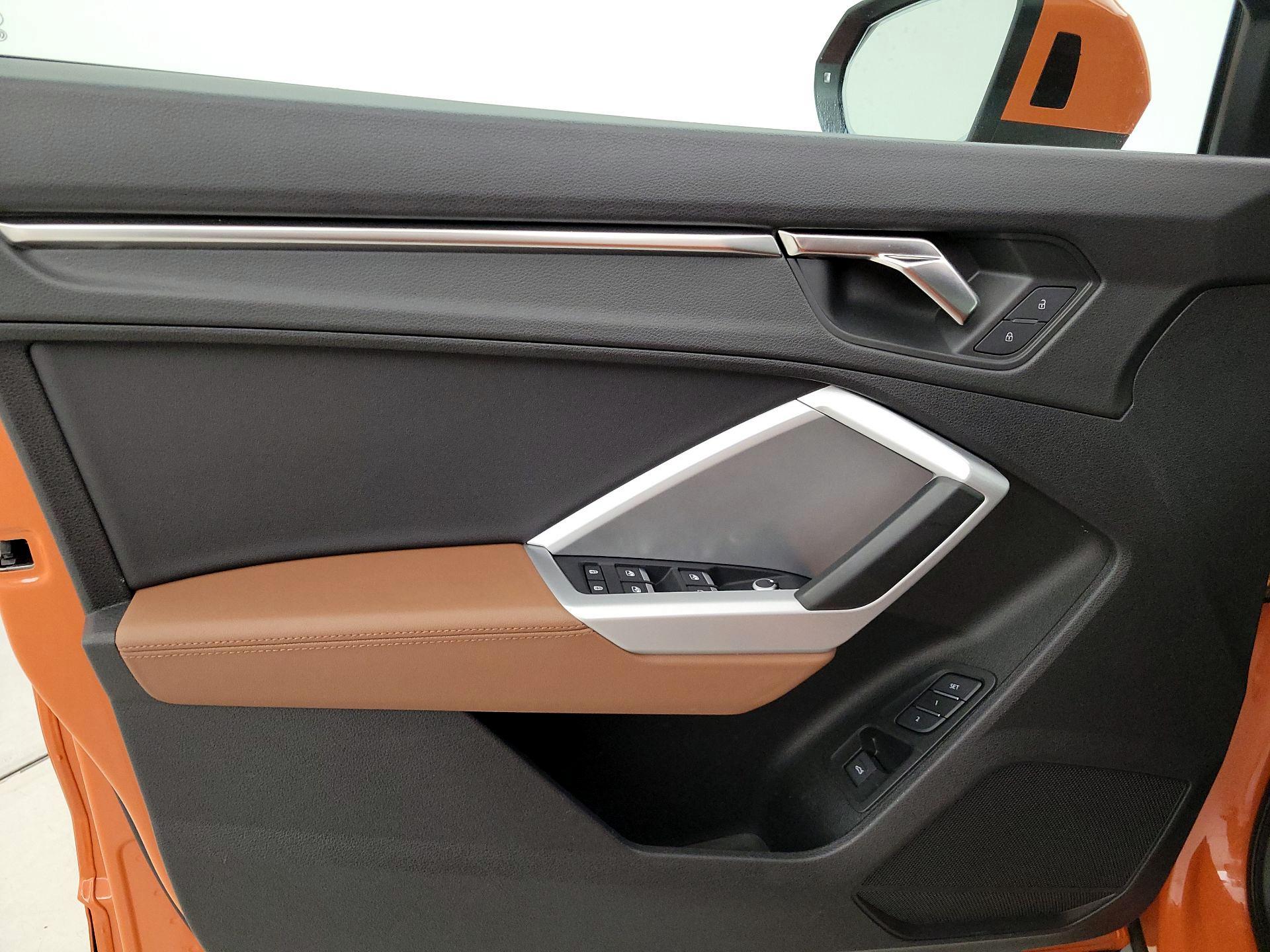 Thumbnail: 2022 Audi Q3 - 12