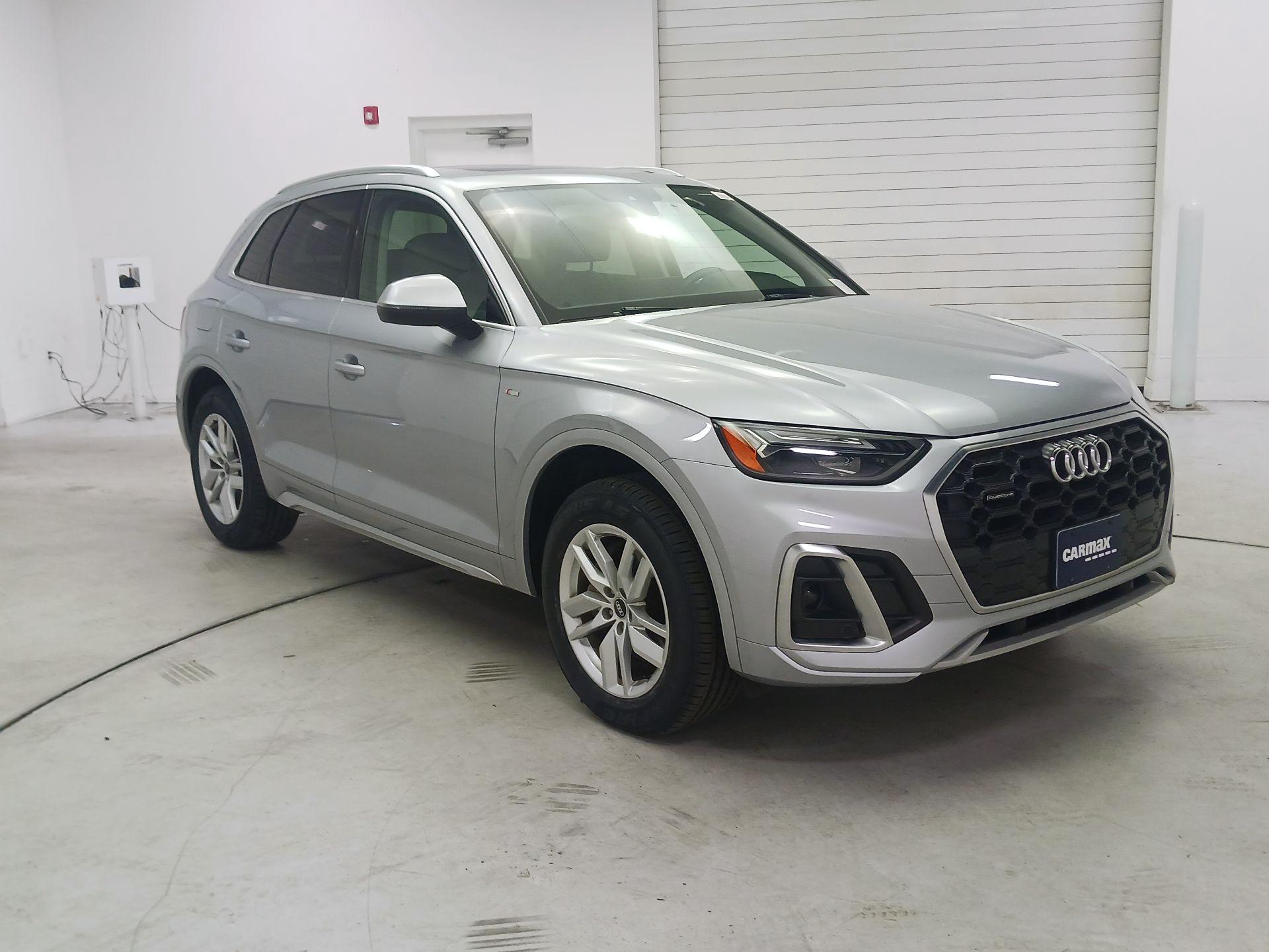 Thumbnail: 2022 Audi Q5 - 1