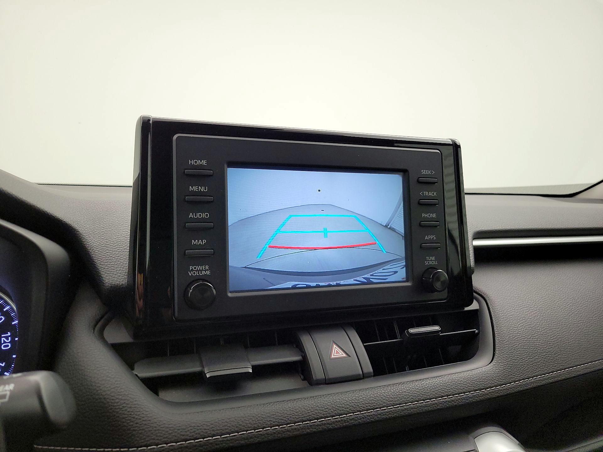 Thumbnail: 2019 Toyota RAV4 - 15