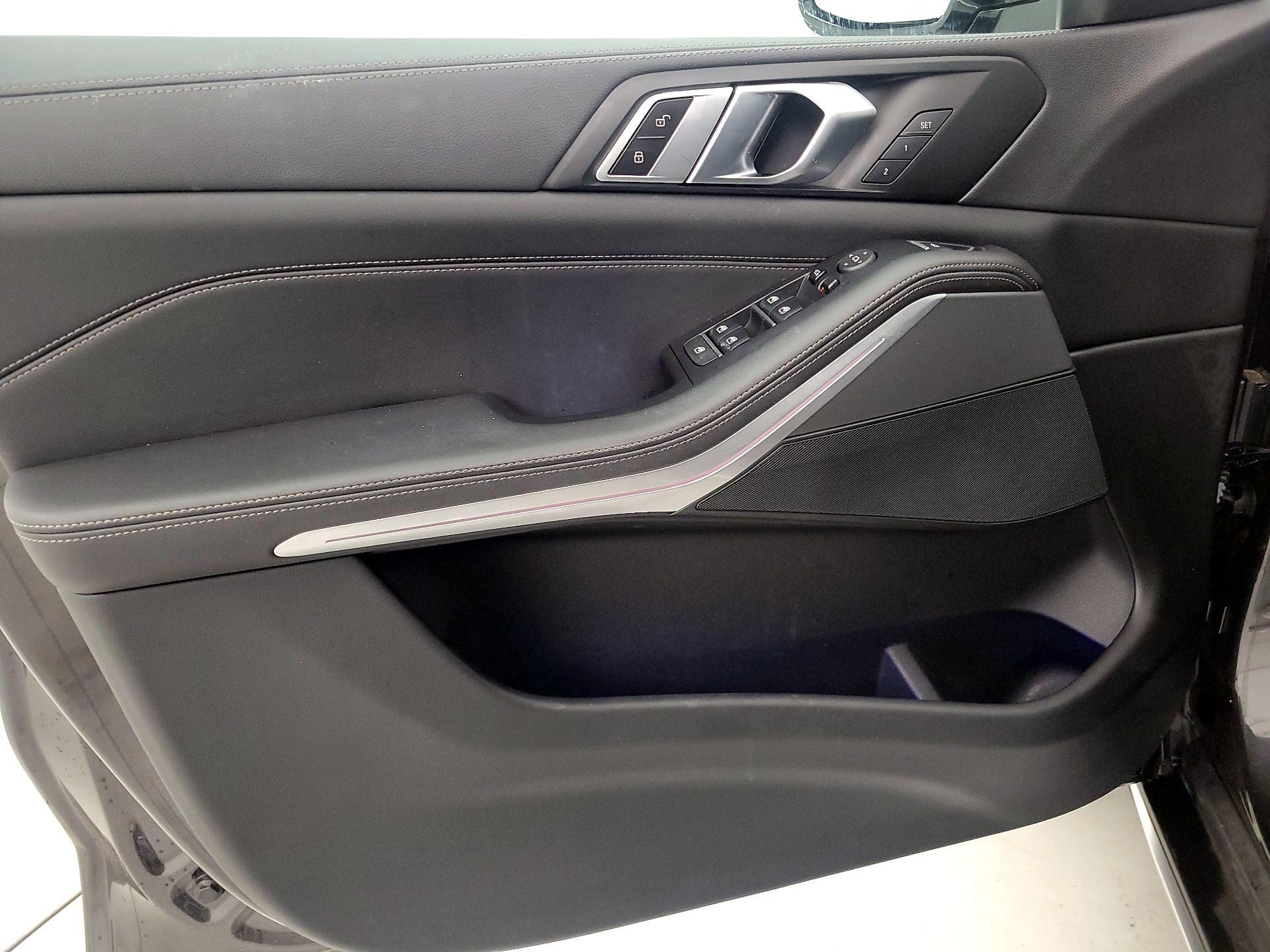 Thumbnail: 2023 BMW X5 - 12