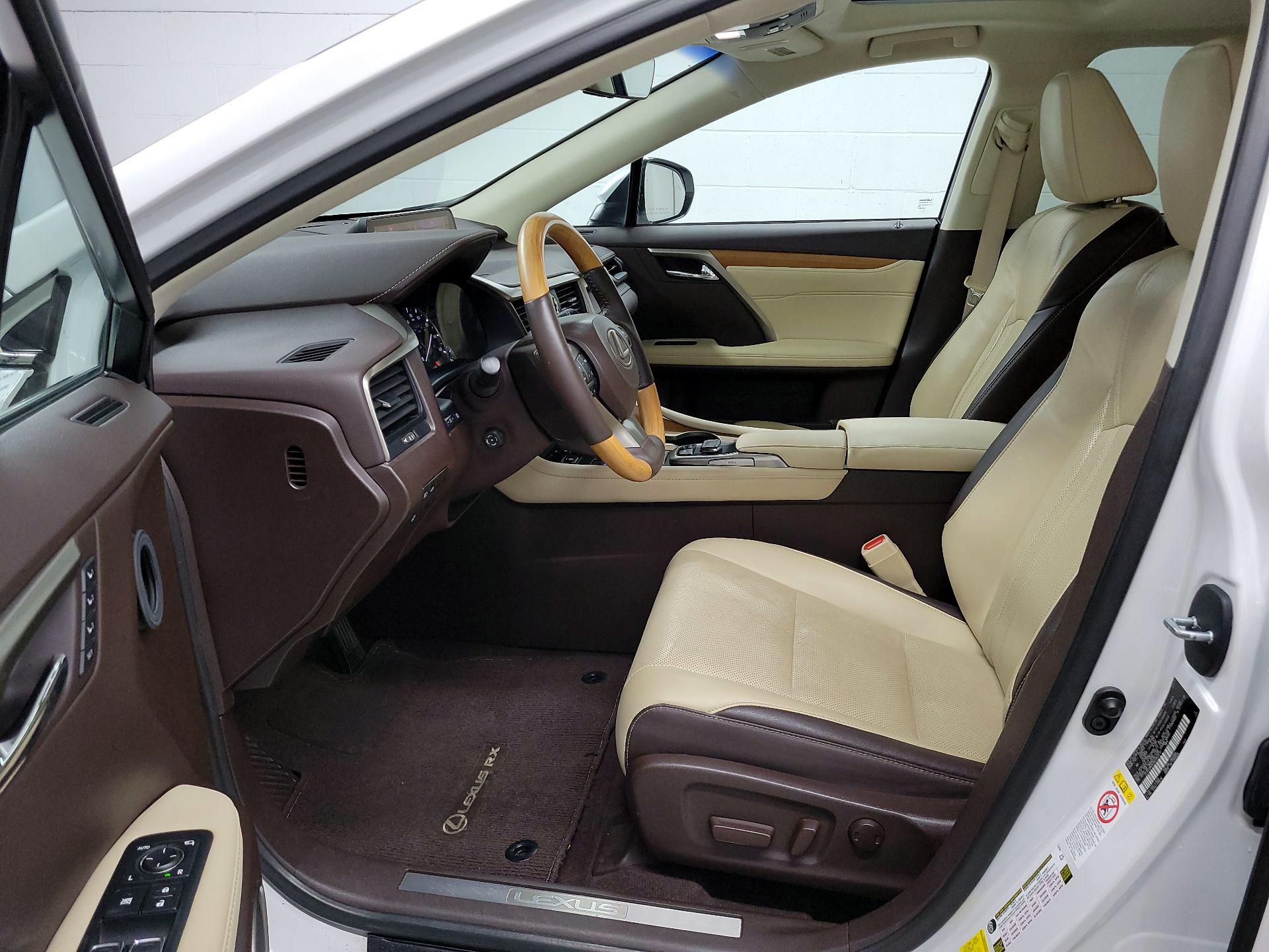 Thumbnail: 2017 Lexus RX - 9