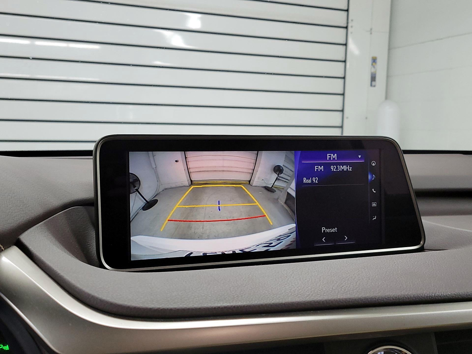 Thumbnail: 2017 Lexus RX - 13