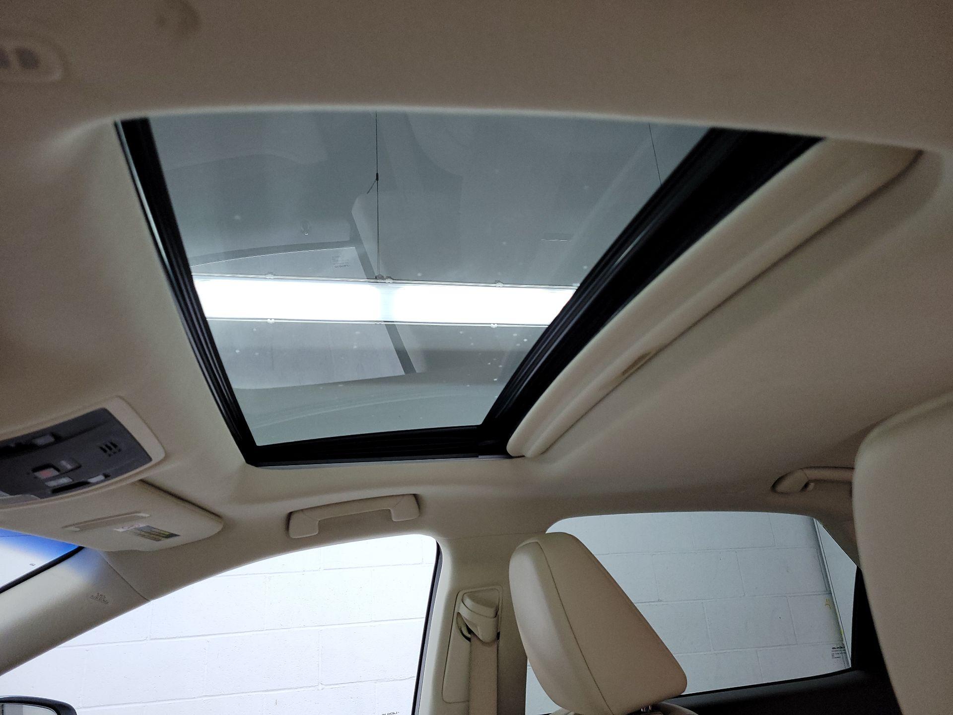 Thumbnail: 2017 Lexus RX - 18