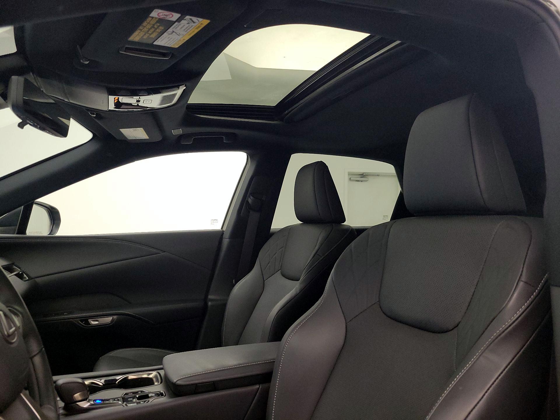 Thumbnail: 2023 Lexus RX - 19