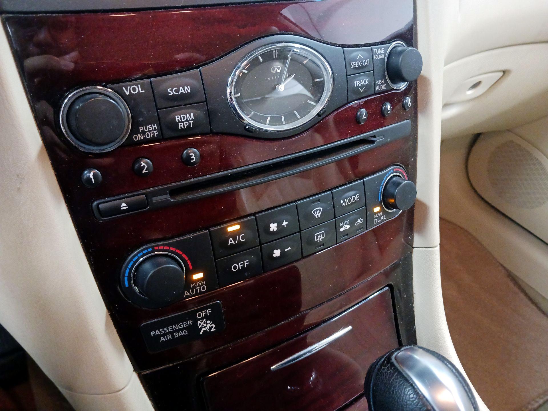 Thumbnail: 2016 INFINITI QX50 - 13