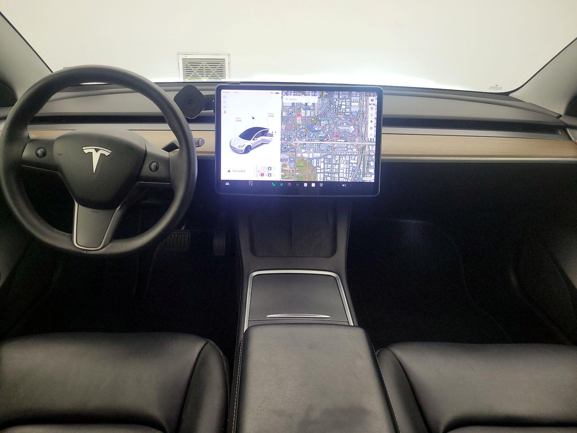 Thumbnail: 2021 Tesla Model 3 - 9