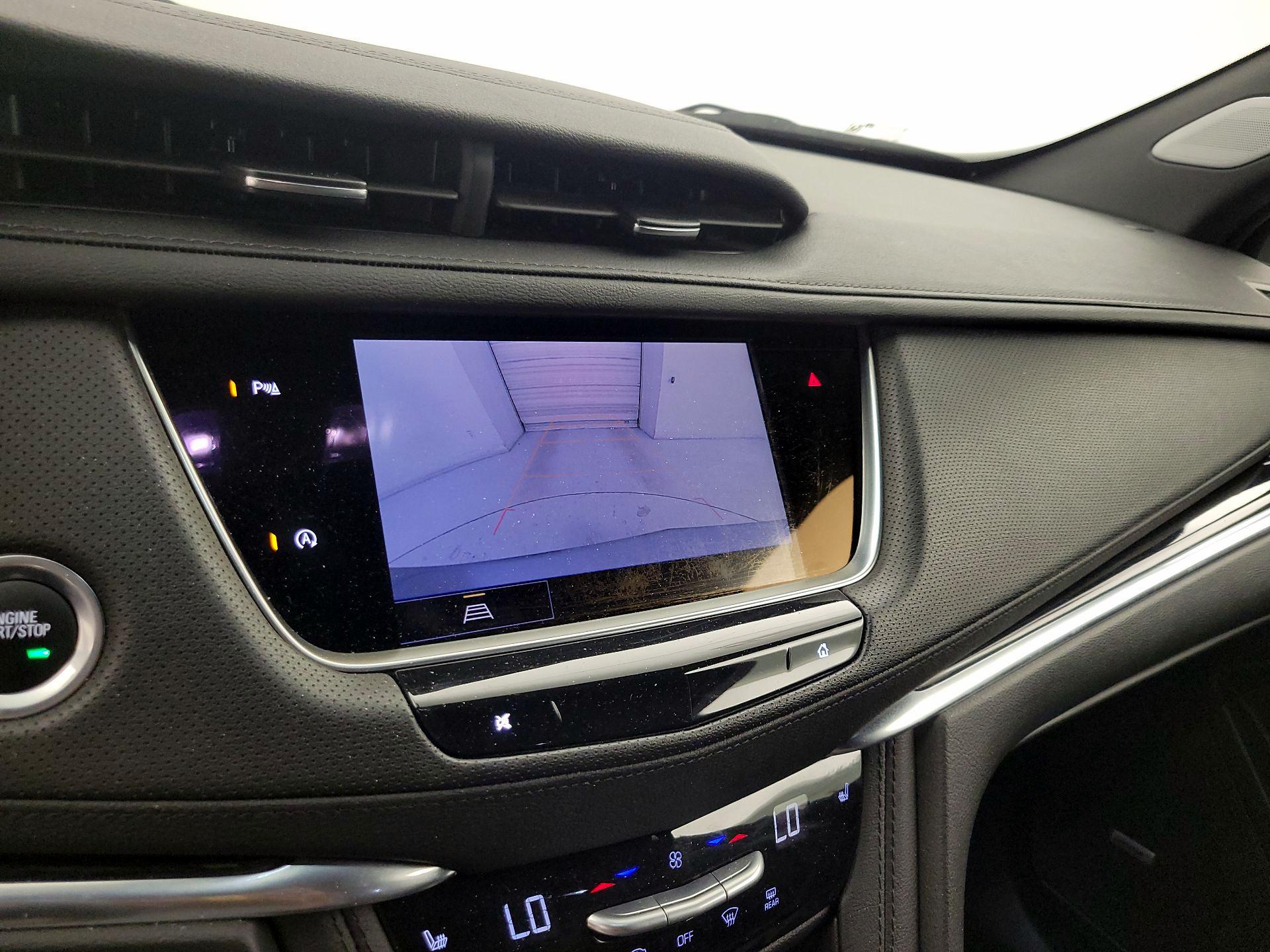 Thumbnail: 2025 Cadillac XT5 - 14