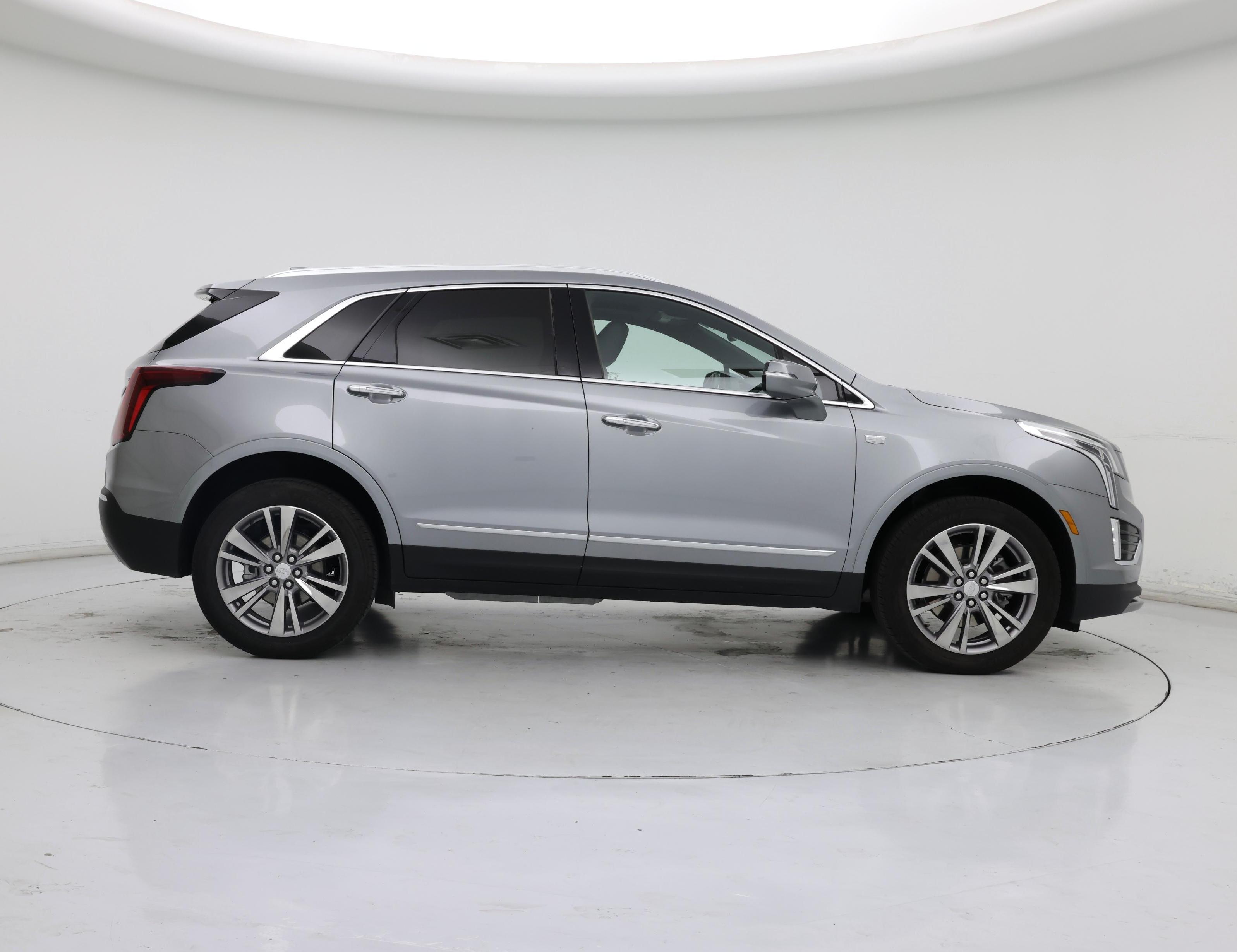 Thumbnail: 2025 Cadillac XT5 - 7