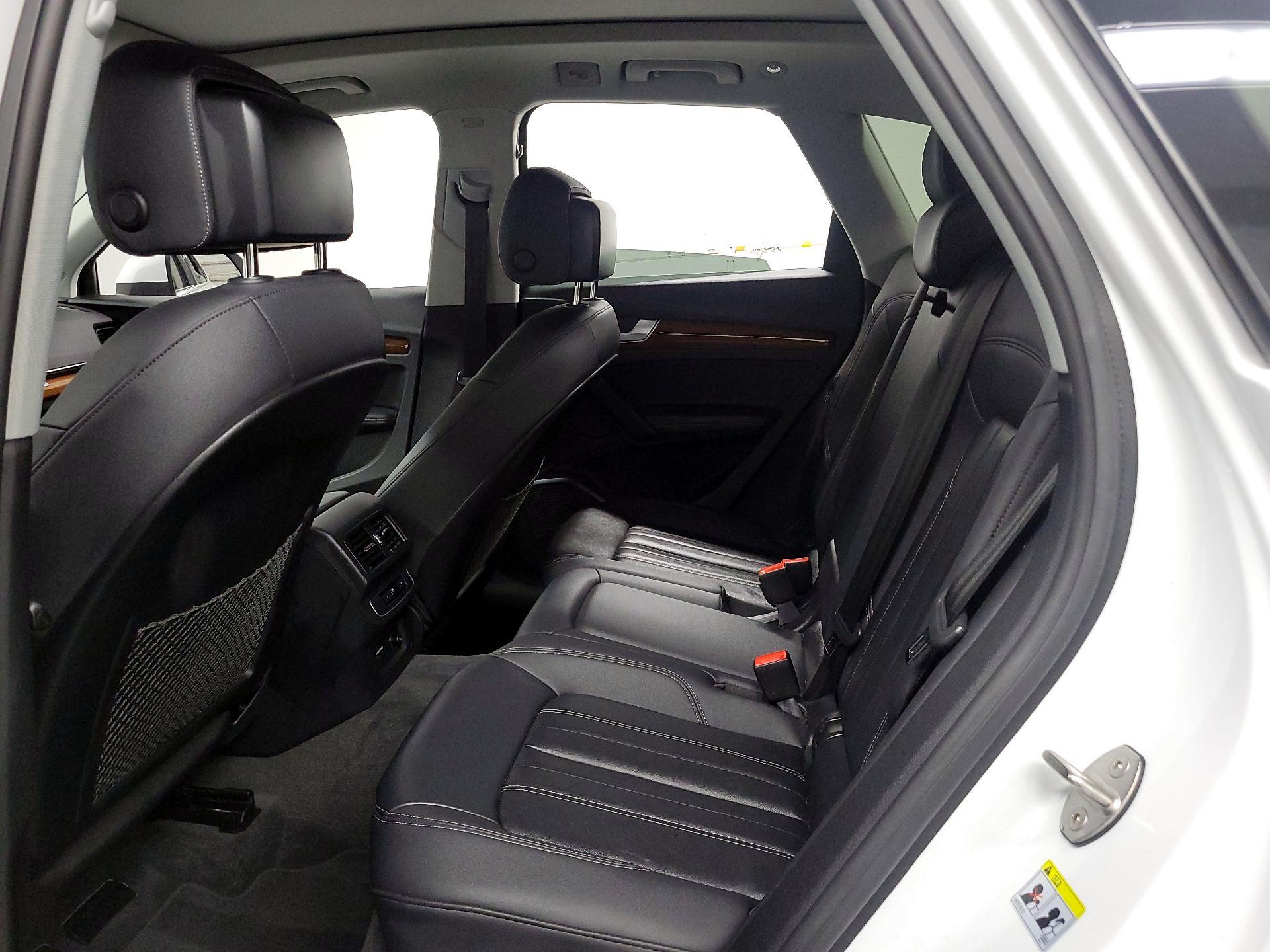 Thumbnail: 2022 Audi Q5 - 15