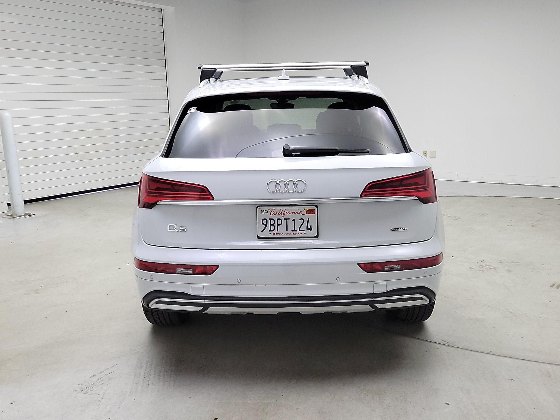 Thumbnail: 2022 Audi Q5 - 6