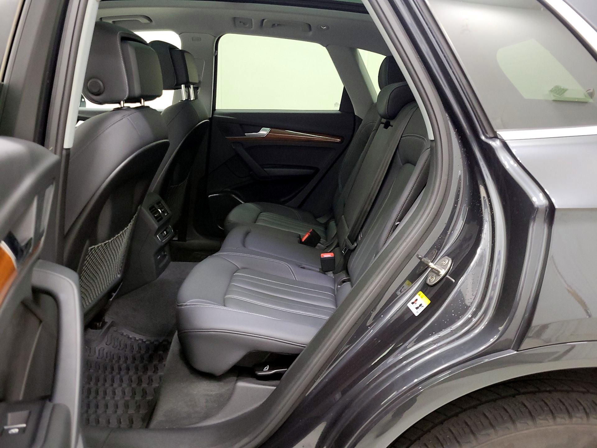 Thumbnail: 2023 Audi Q5 - 20