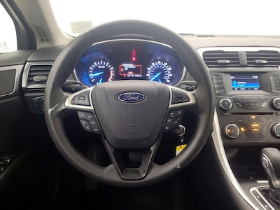 Steering Wheel & Instrument Cluster (On)
