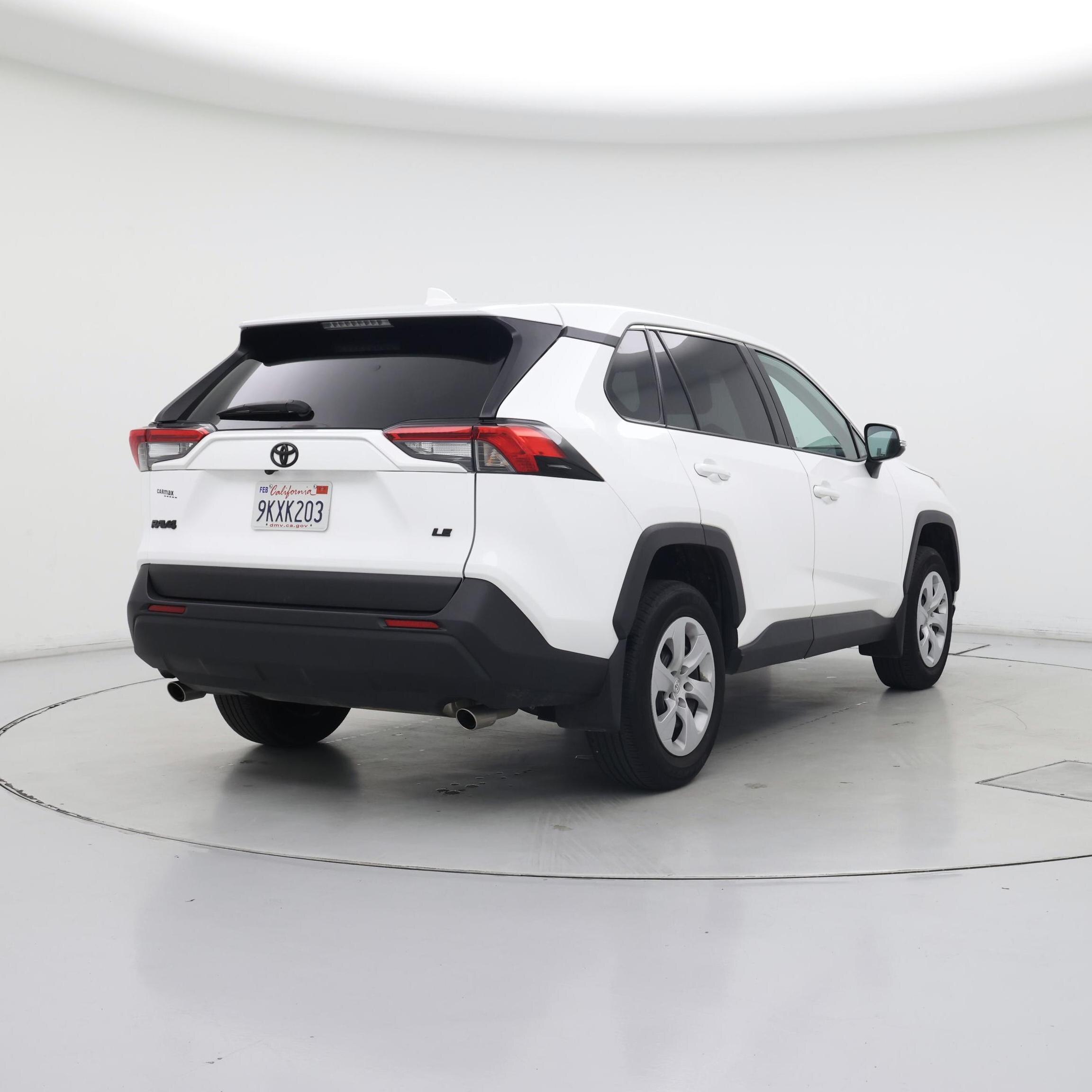 Thumbnail: 2024 Toyota RAV4 - 8