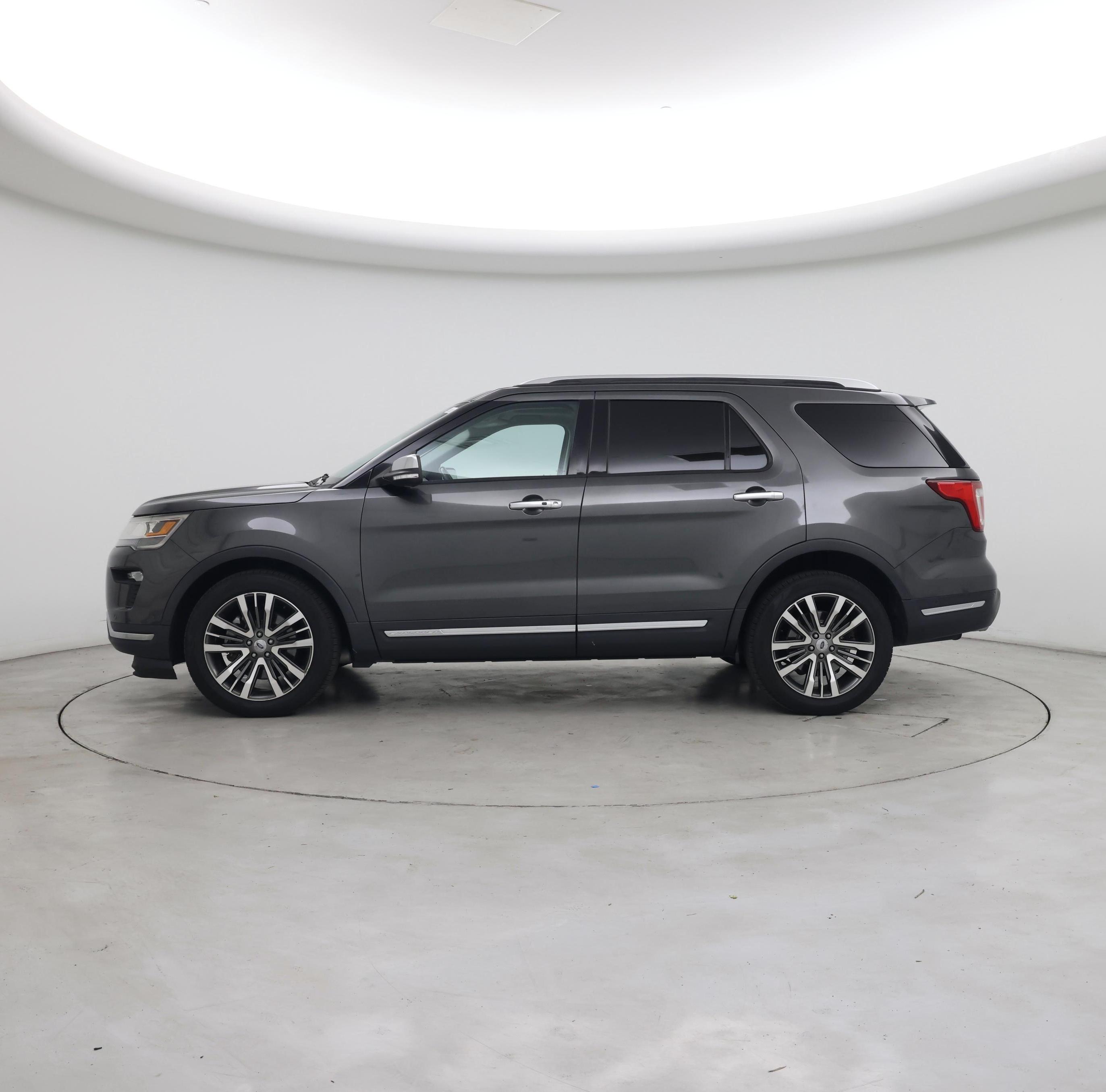 Thumbnail: 2018 Ford Explorer - 3