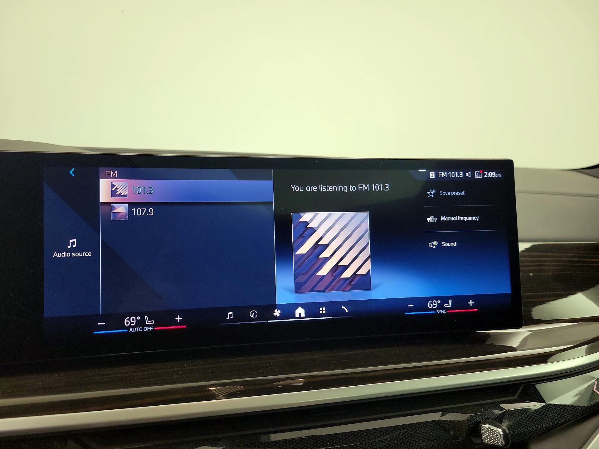 Thumbnail: 2024 BMW X5 - 16