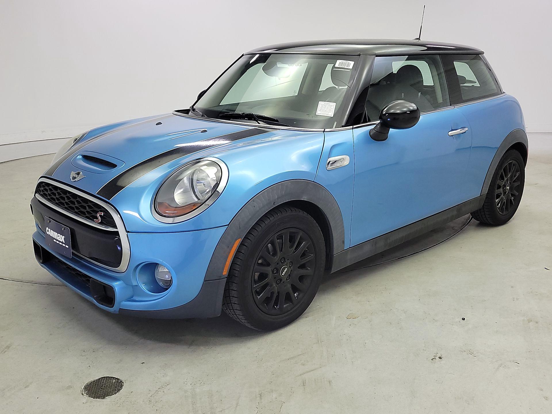 Thumbnail: 2016 MINI Cooper Hardtop - 3