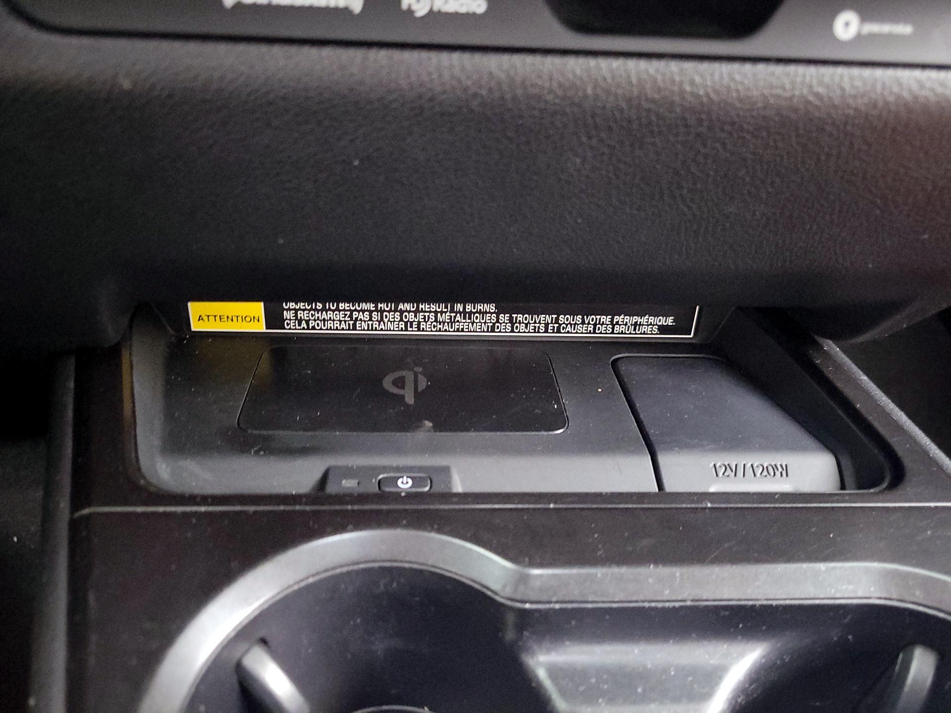 Thumbnail: 2021 Lexus UX - 18