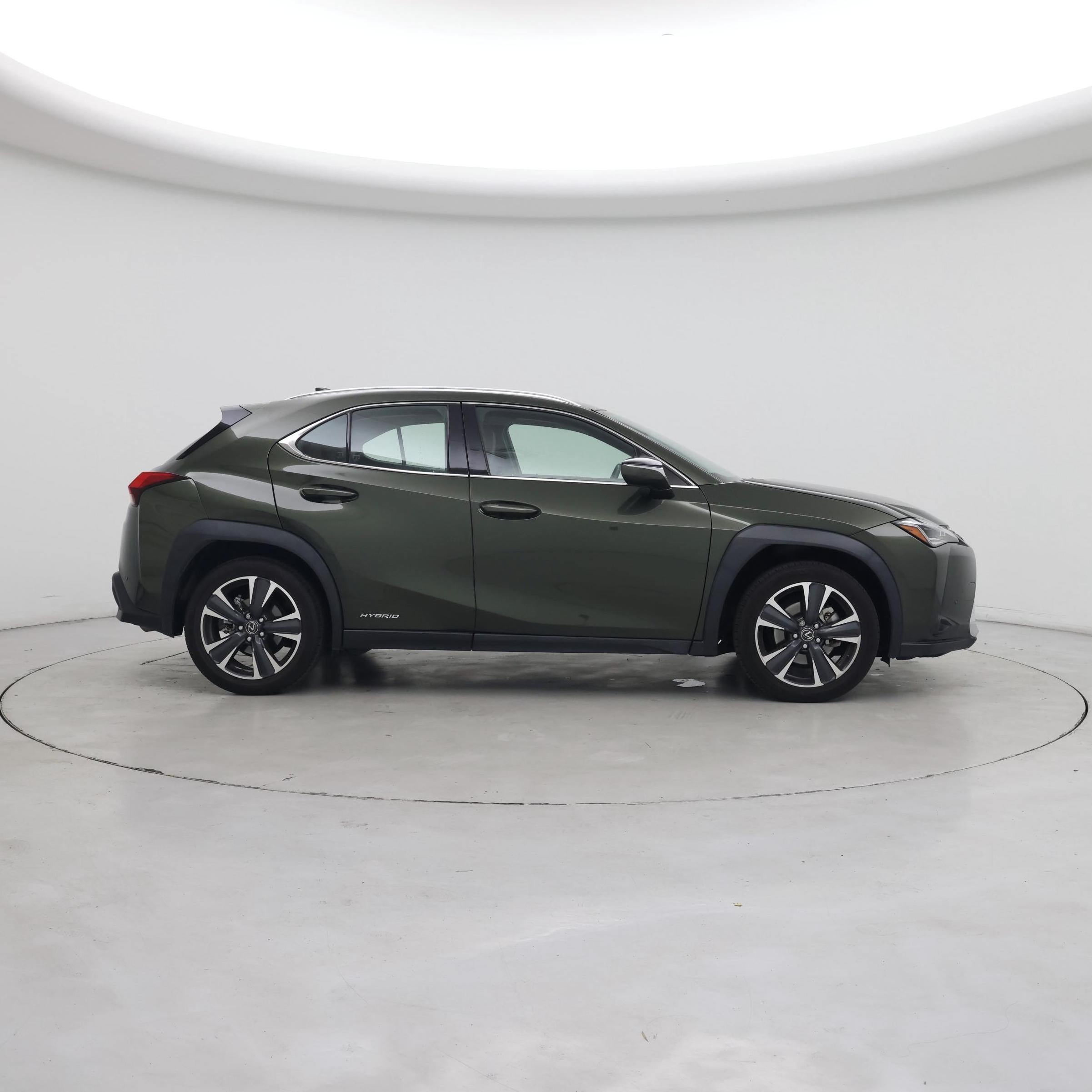 Thumbnail: 2021 Lexus UX - 7