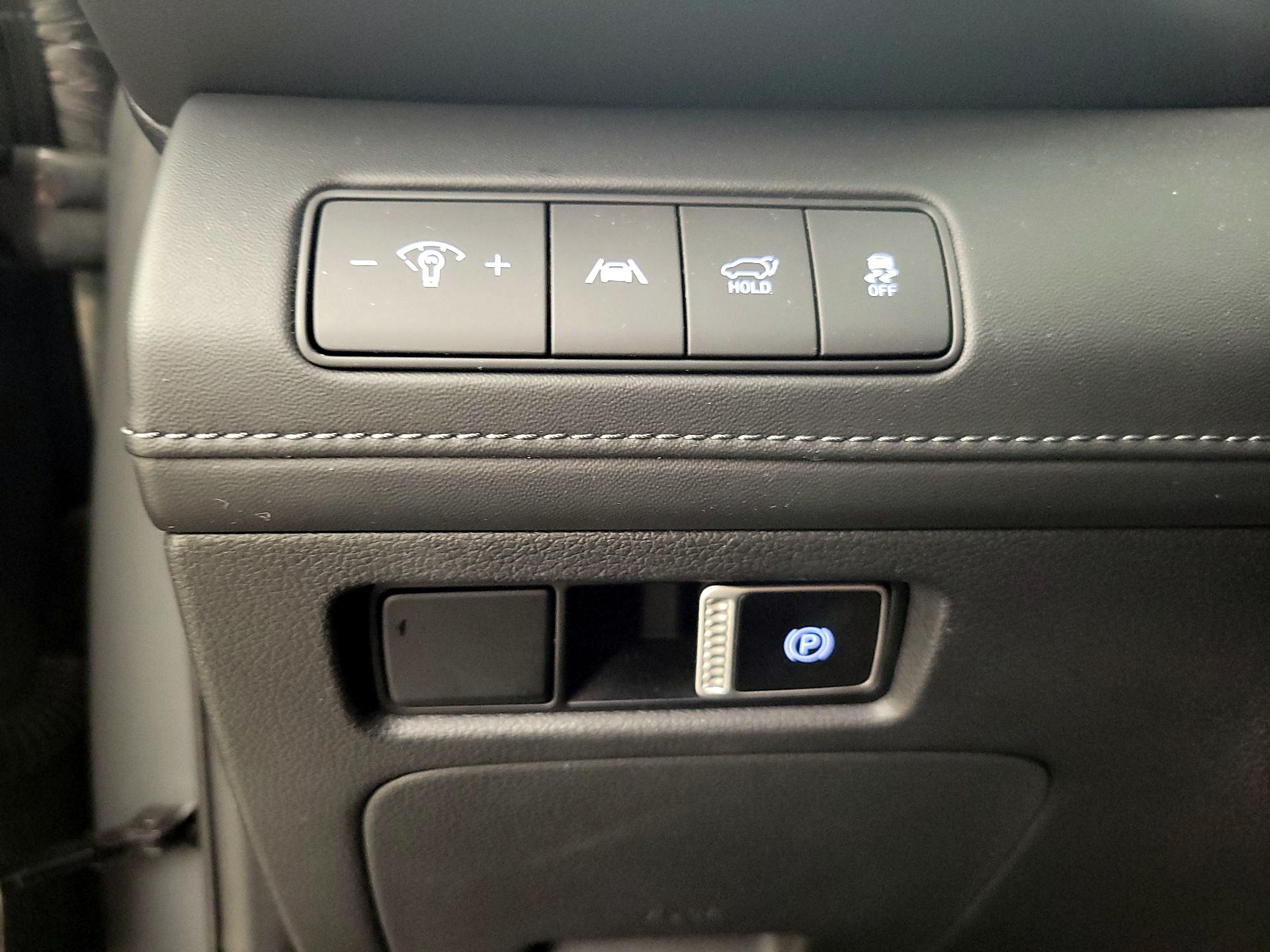 Thumbnail: 2021 Hyundai Santa Fe - 13