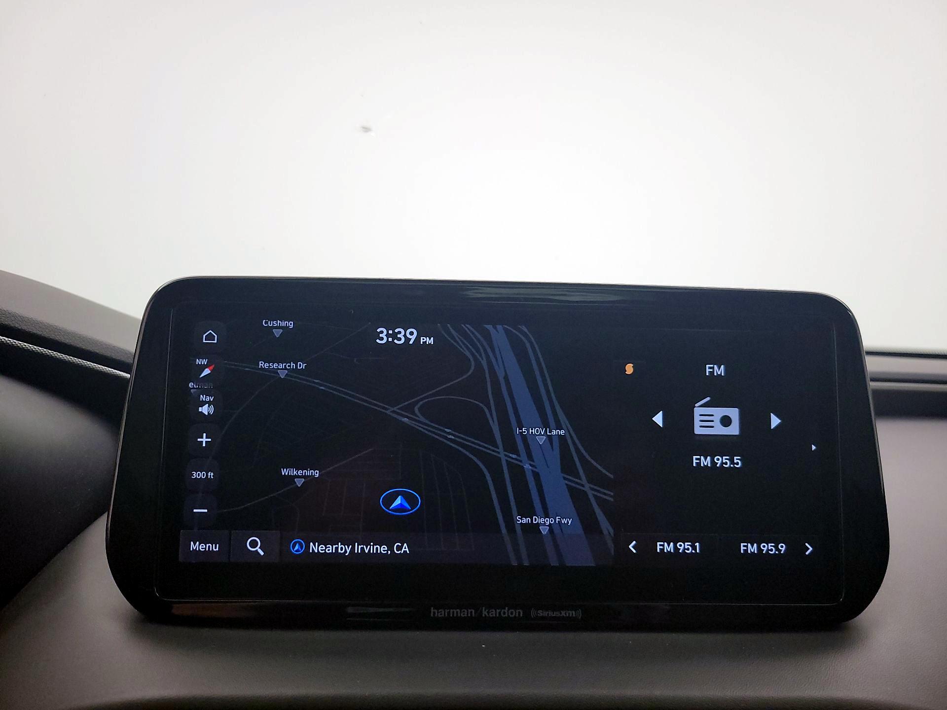 Thumbnail: 2021 Hyundai Santa Fe - 14