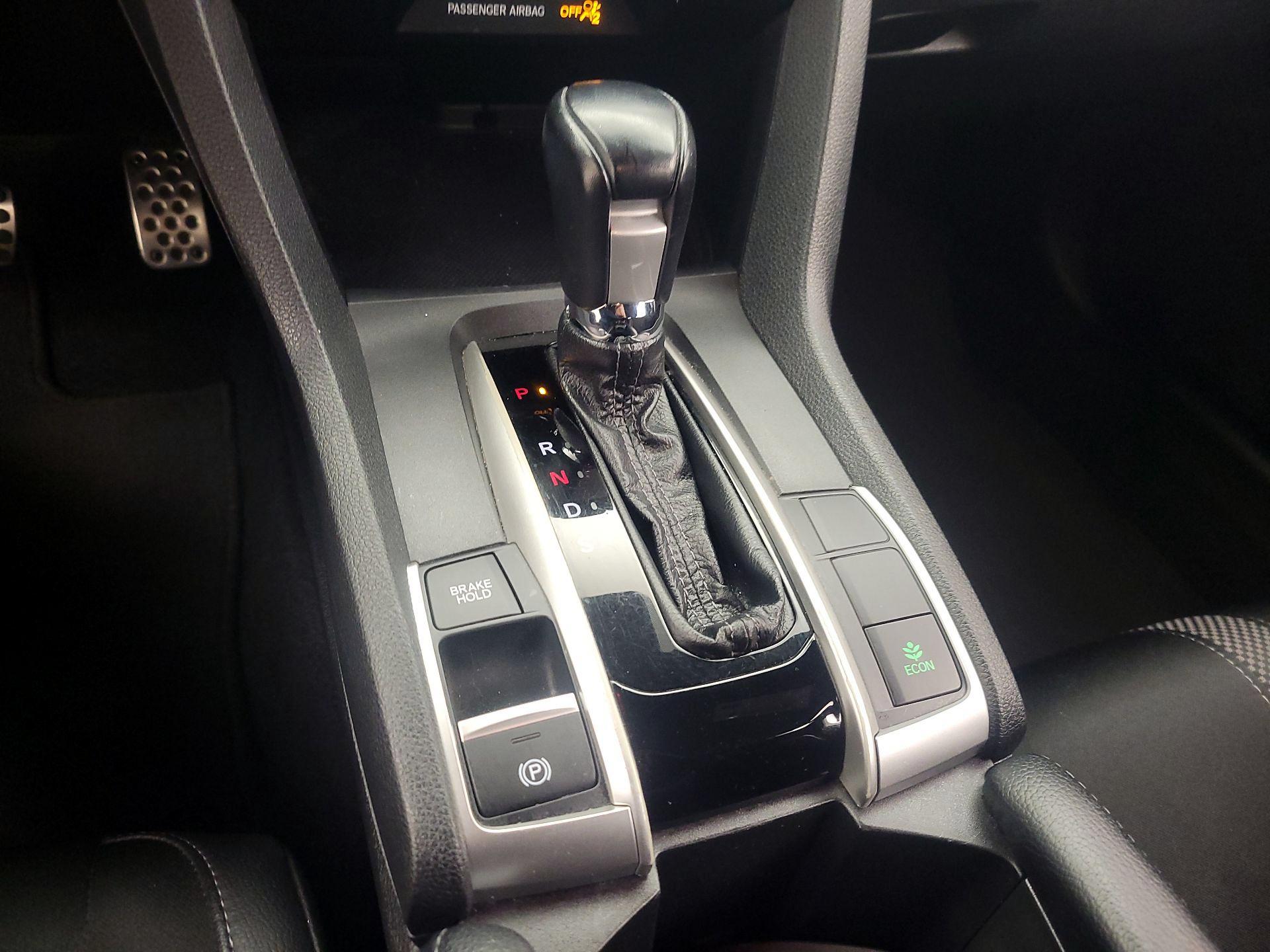 Thumbnail: 2019 Honda Civic - 17