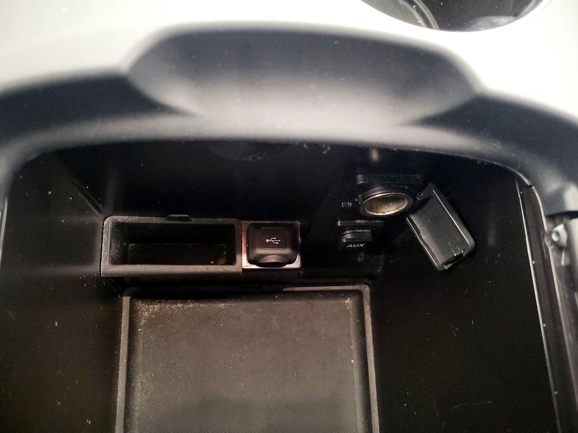 Thumbnail: 2014 Acura MDX - 18